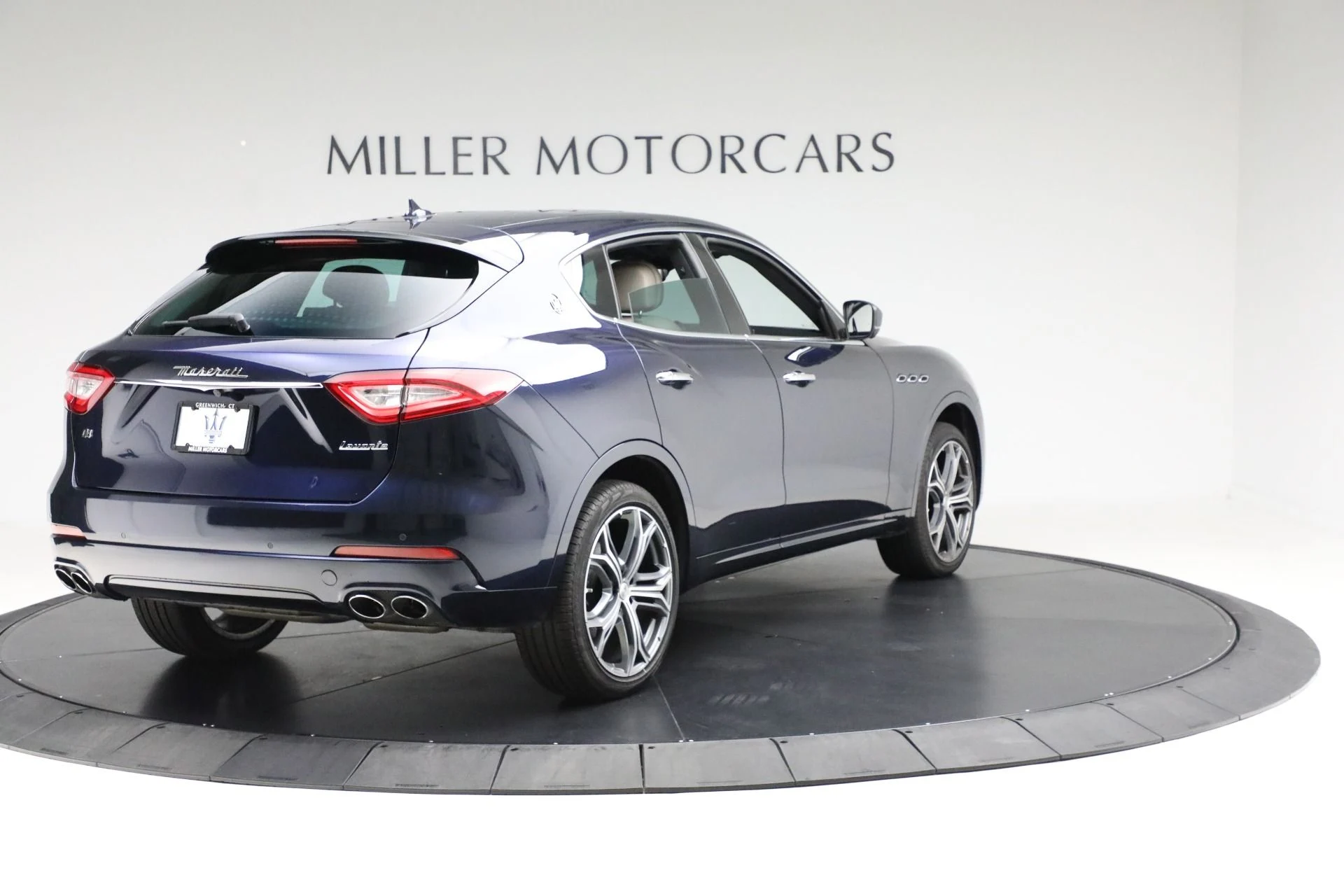 mph006_2884741805_Used_2019_Maserati_Levante_1763071914_f06afc2e68