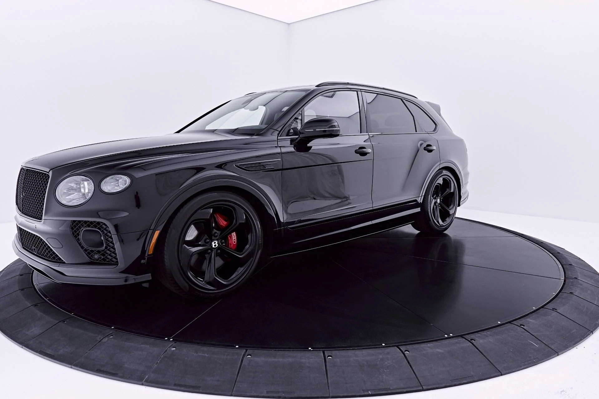 mph006_2893113641_Used_2023_Bentley_Bentayga_S_1782967279_0e9a0f90ba