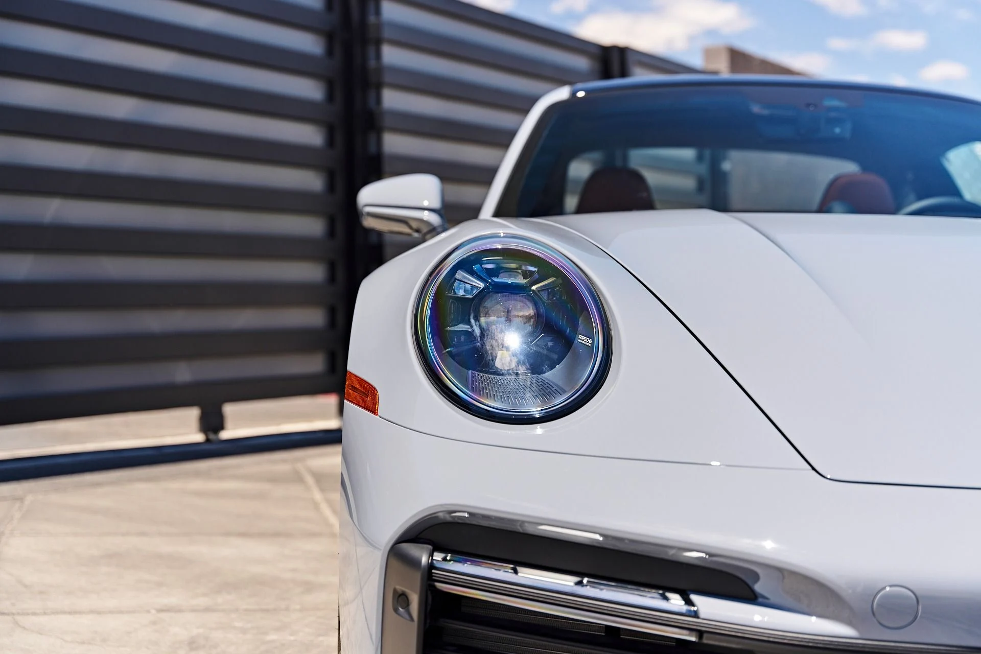 mph006_2894548216_Used_2023_Porsche_911_Turbo_S_1785208097_2122fc8e67