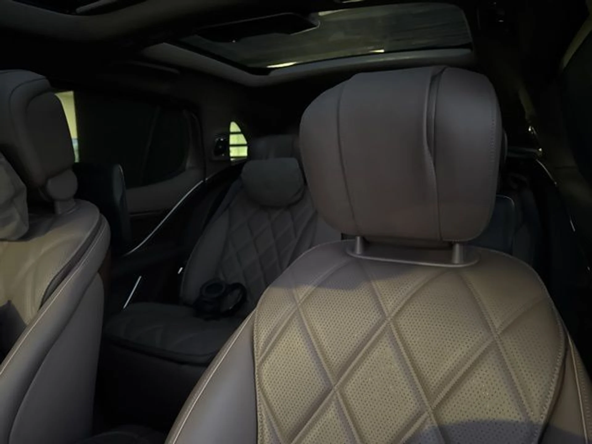 mph006_2908021797_b60e6d63c3daf107f35fd391e3c831a0x_0bb8b5b509