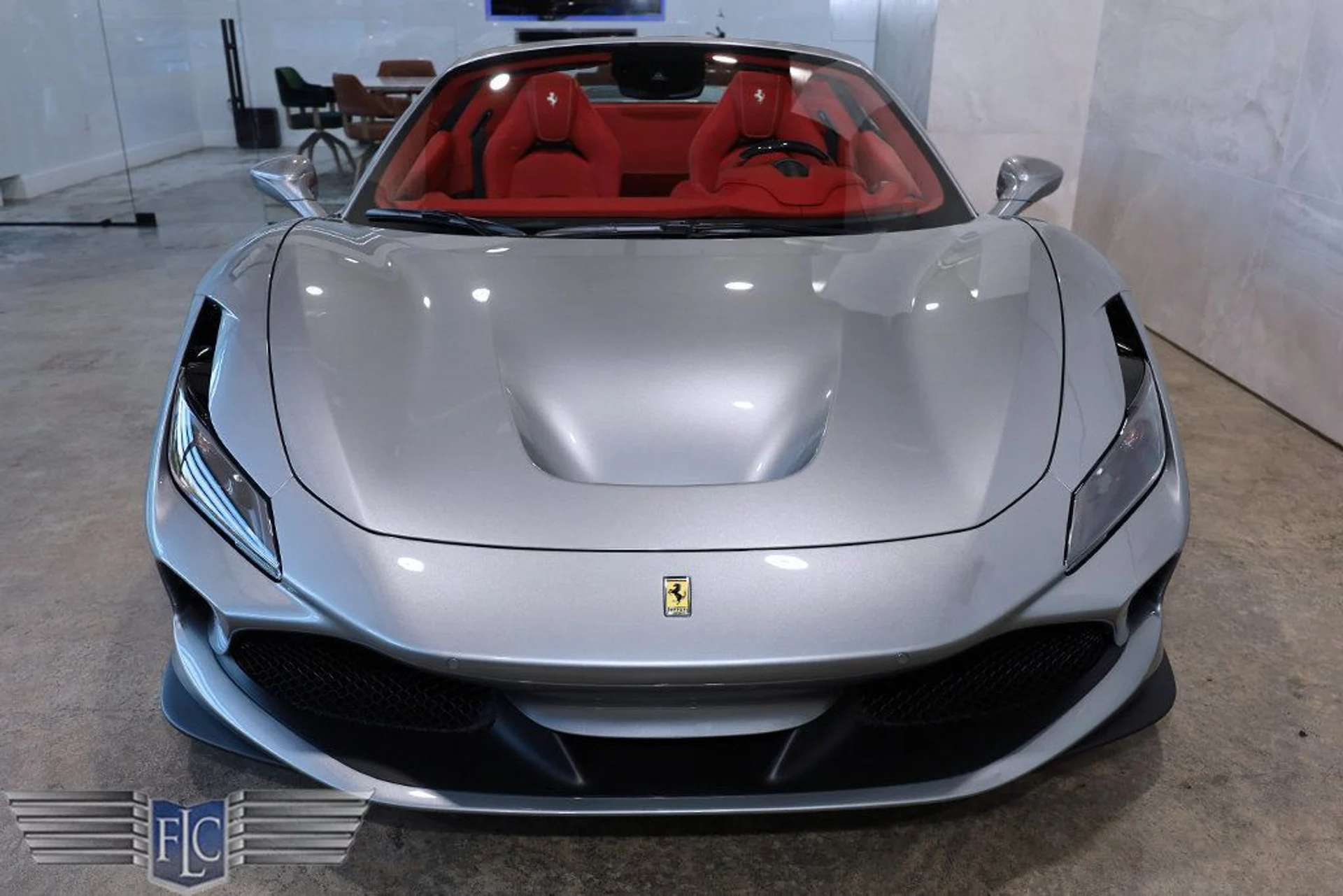 mph006_2908587274_used_2021_ferrari_f8_spider_convertible_9689_22996812_7_1024_5c20411c77