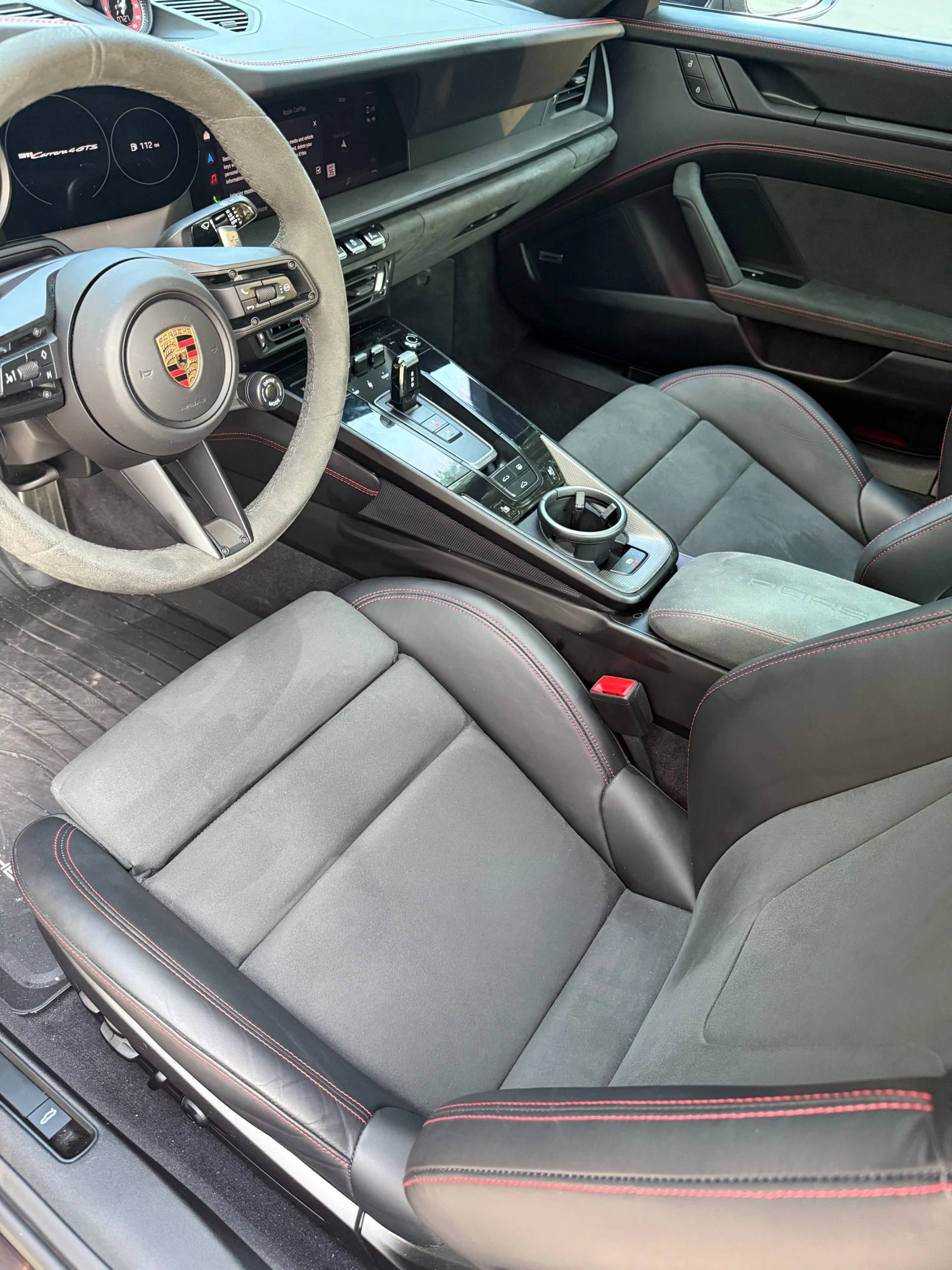 mph006_2910111222_Used_2024_Porsche_911_Carrera_4_GTS_1753824638_a2b2495a48