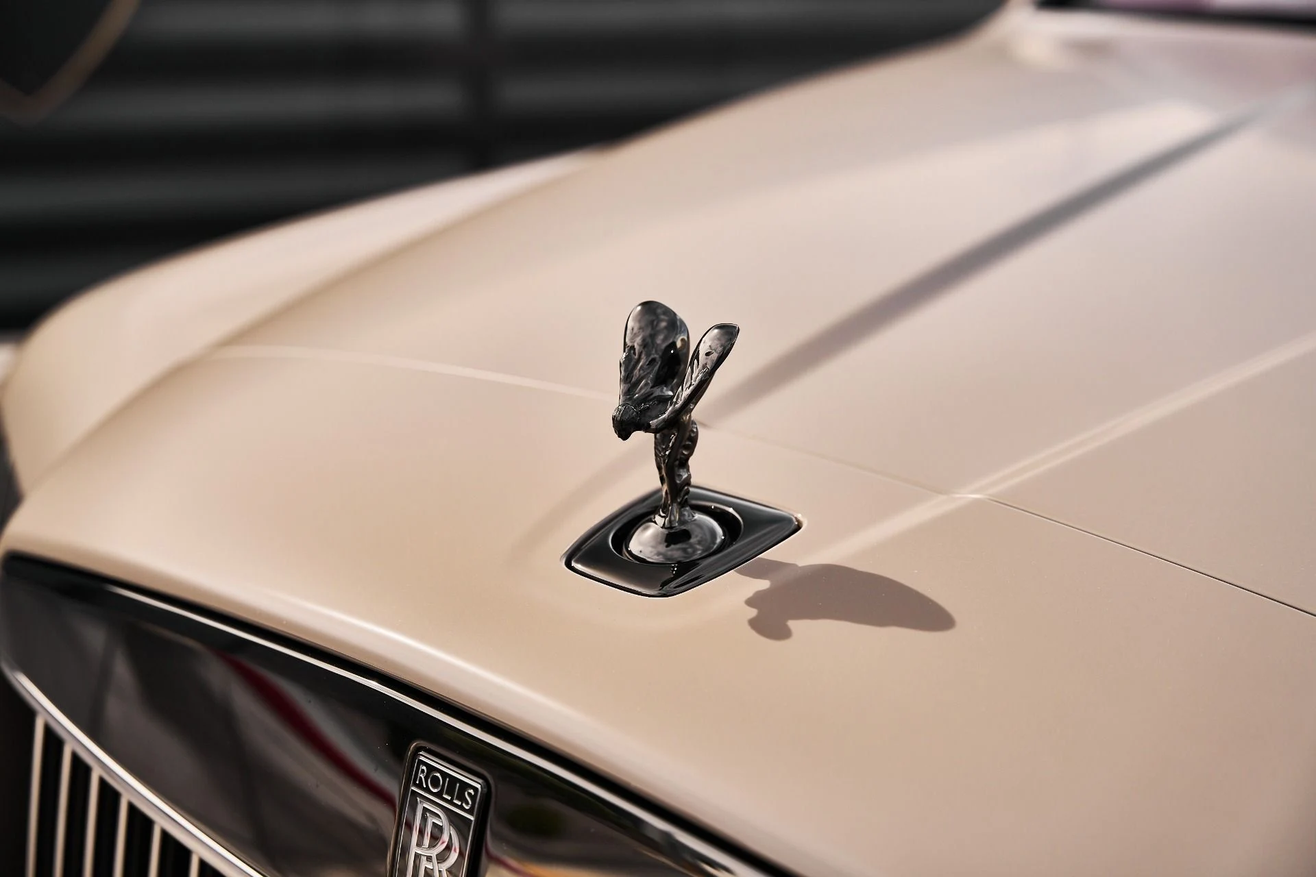 mph006_2915891249_Used_2026_Rolls_Royce_Cullinan_Black_Badge_1776556875_7fcfca013e