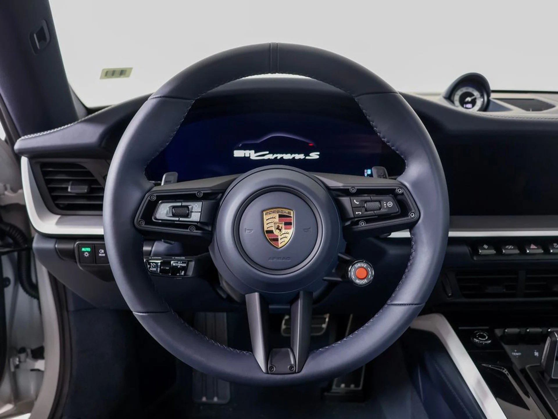 mph006_2919046748_5adc7bec16759e9305b223e5a4d871cex_f53677c9b4