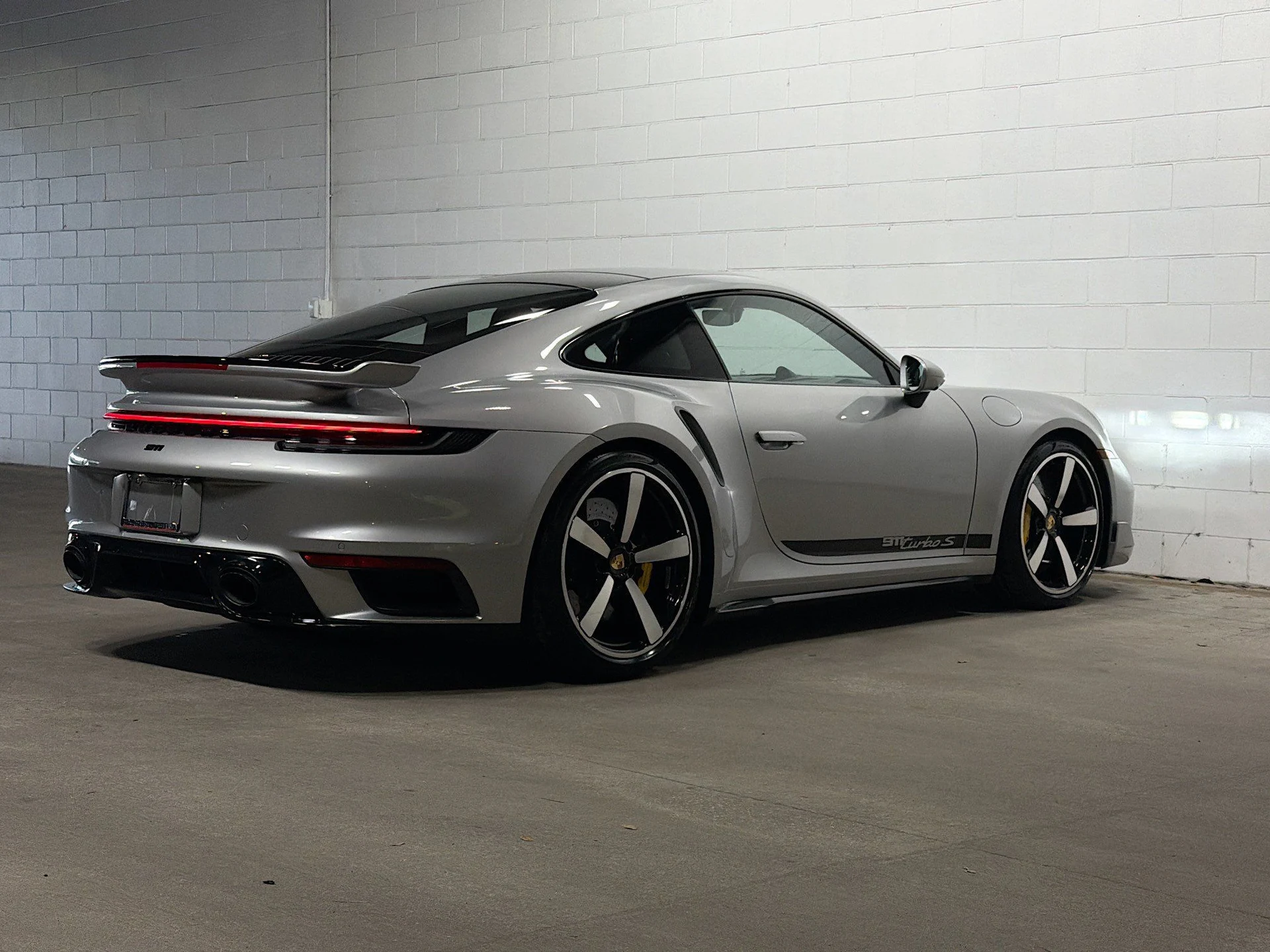 mph006_2924636728_1b19ffee89ae7d727c3a389d435a9b97_323fbee322