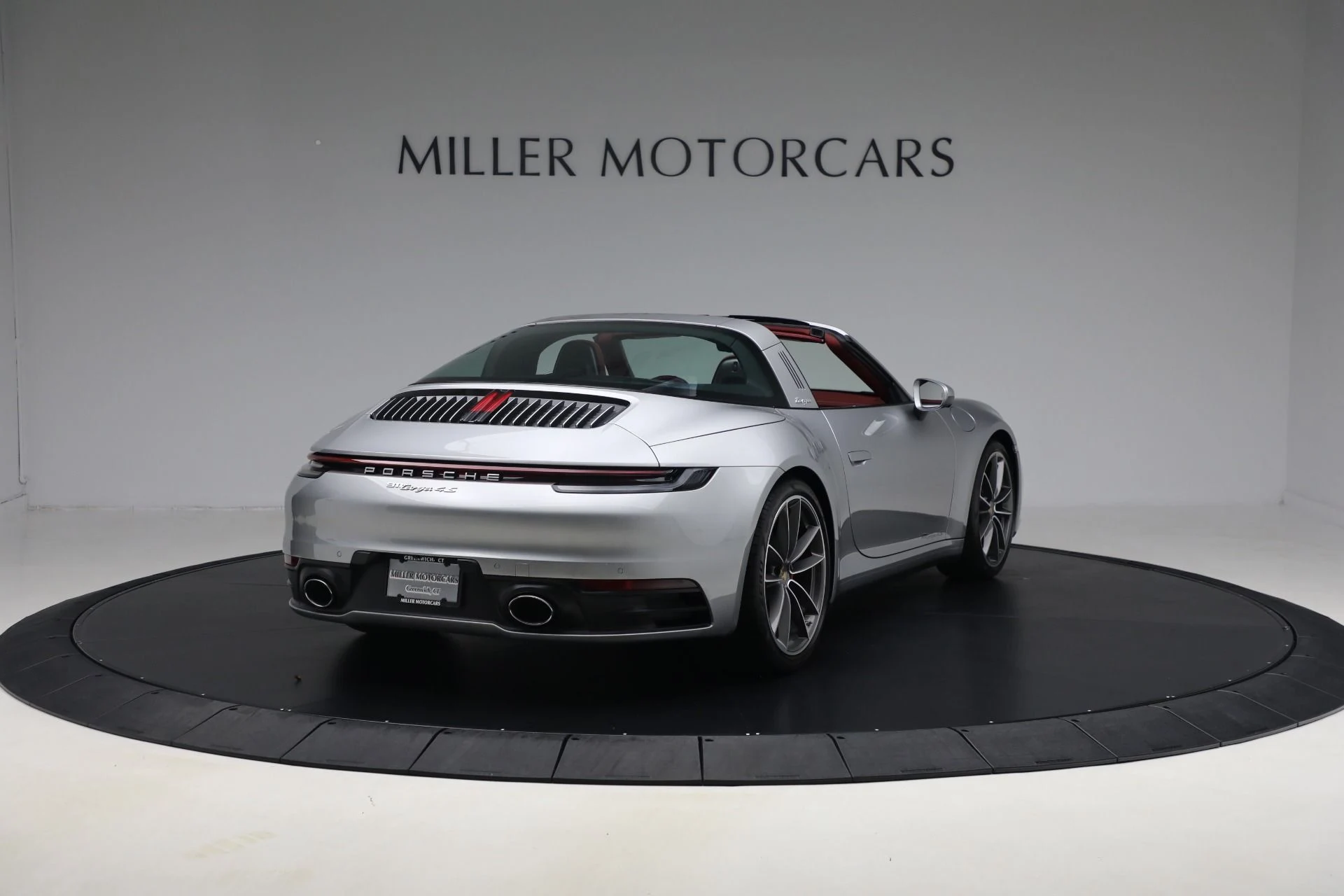 mph006_2926665935_Used_2024_Porsche_911_Targa_4_S_3052ad2006