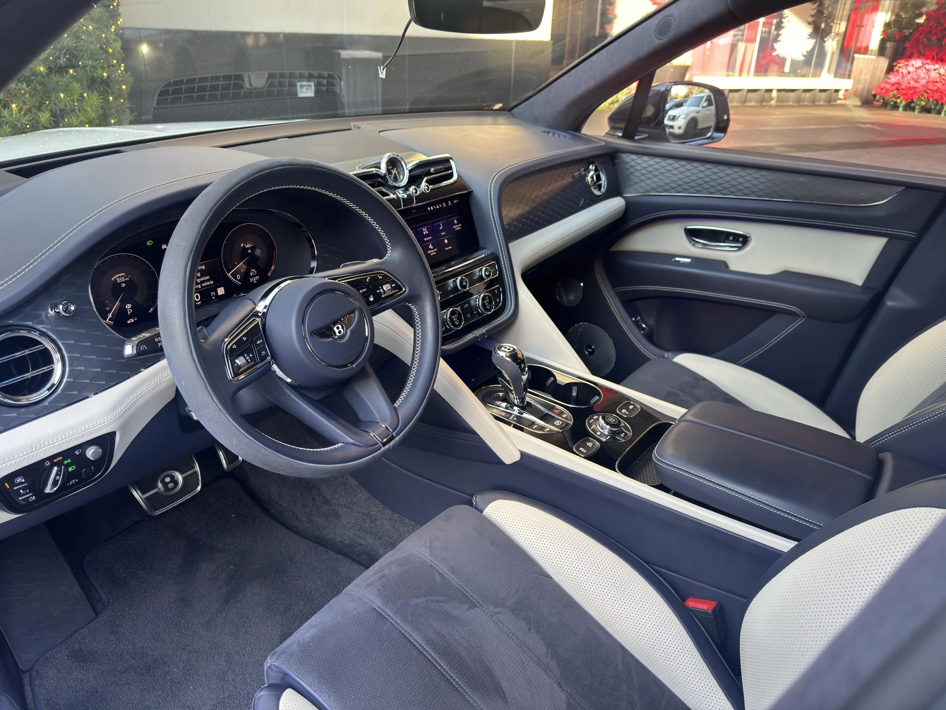 mph006_2929485289_480885681_693c510db117e32501ac05b8_24c59b8735