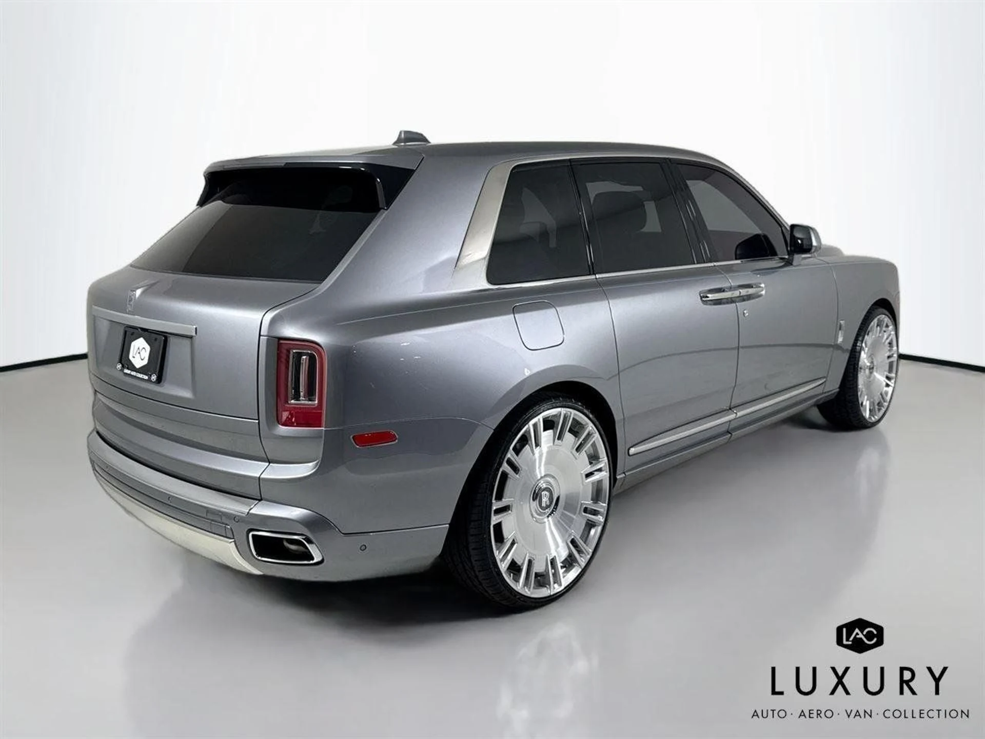 mph006_2935710147_f7d052656d03447ac51739ffe20fd83a_299ba8069b