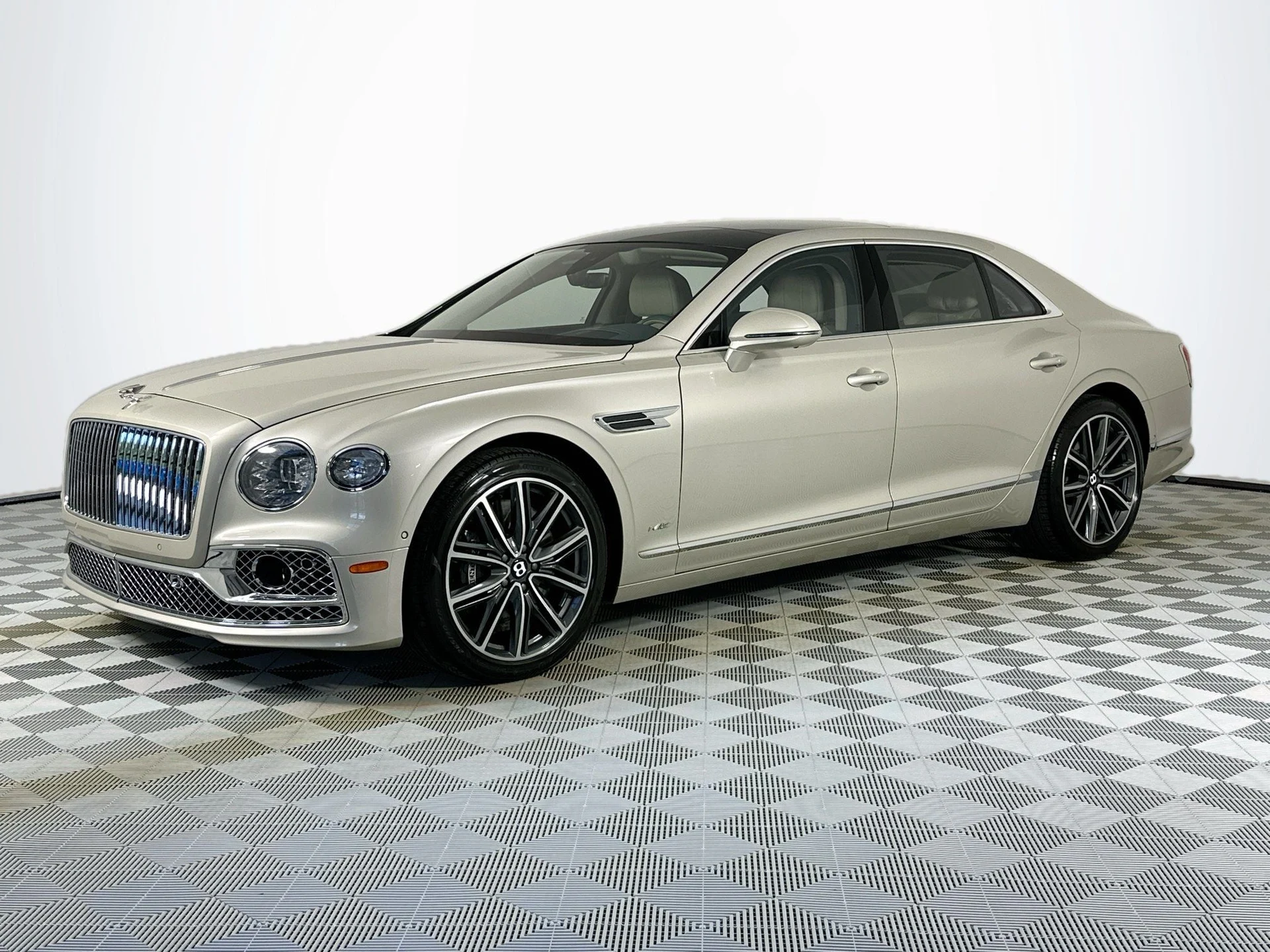 mph006_2936115494_7_bc18a4381e