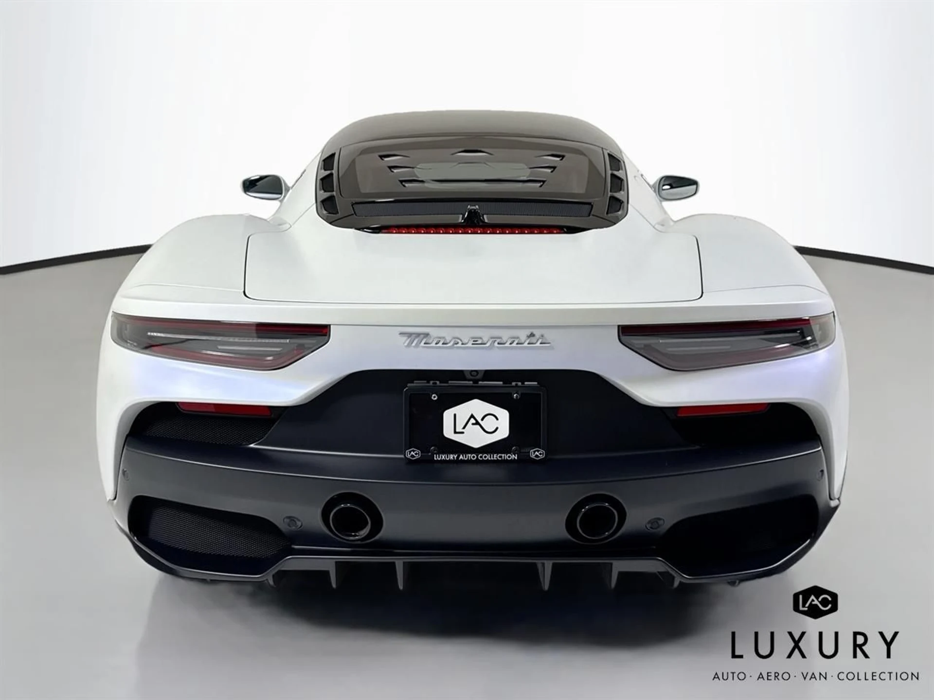 mph006_2947773444_b5f3367d006834fad04be030b6d7969a_4965e0cfec