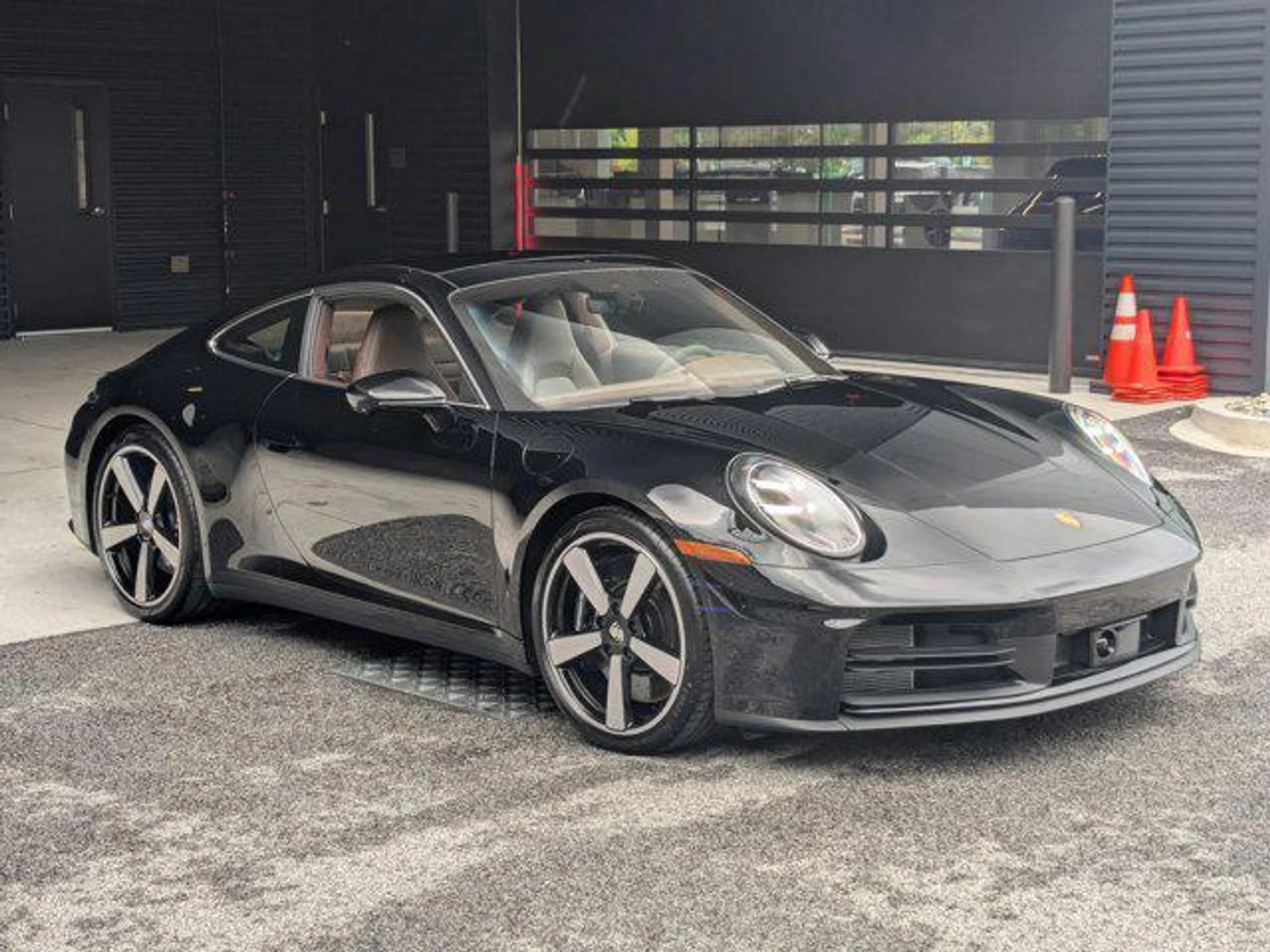 mph006_2949475497_C_O_Dj_ERDWH_Ea_EB_6ilj_Y5_W9_Ud_Xz0_4095c5eadf