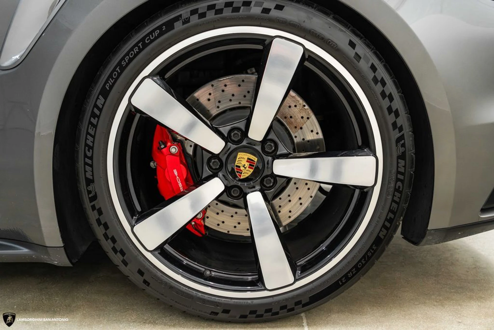 mph006_2949650656_29099e9ac20ddce304e48277482df911x_51c8648630