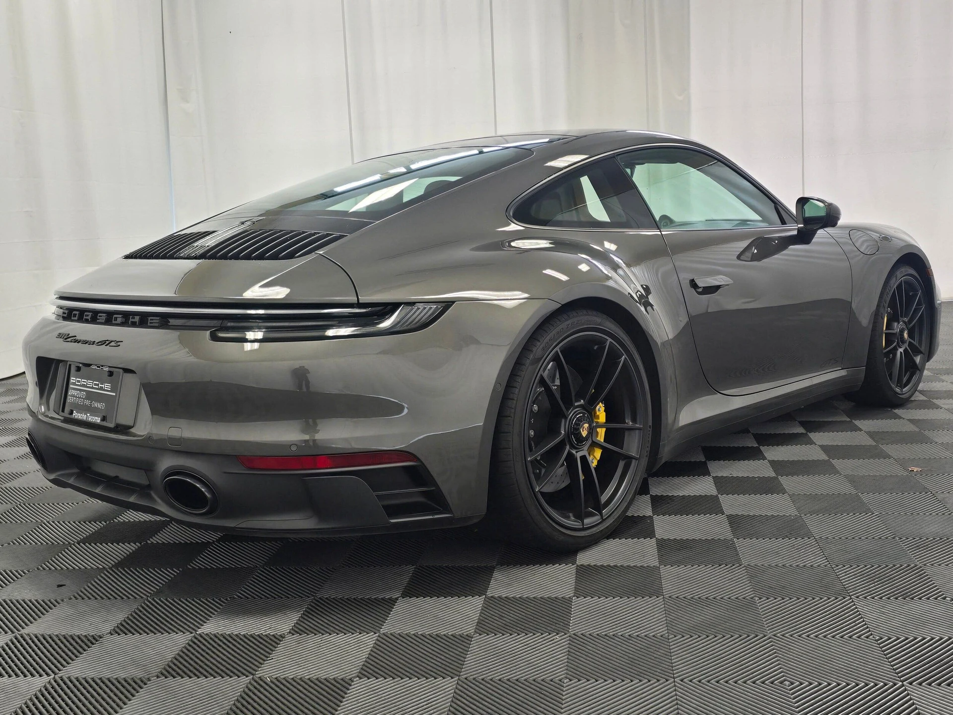 mph006_2967483074_ac787d17f299ef56596c27dfe7729a6cx_b673fd8693