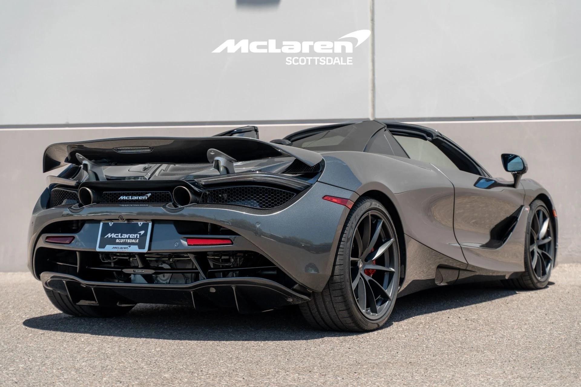 mph006_2971753083_Used_2021_MCLAREN_720_S_1785517972_9f3812b35f