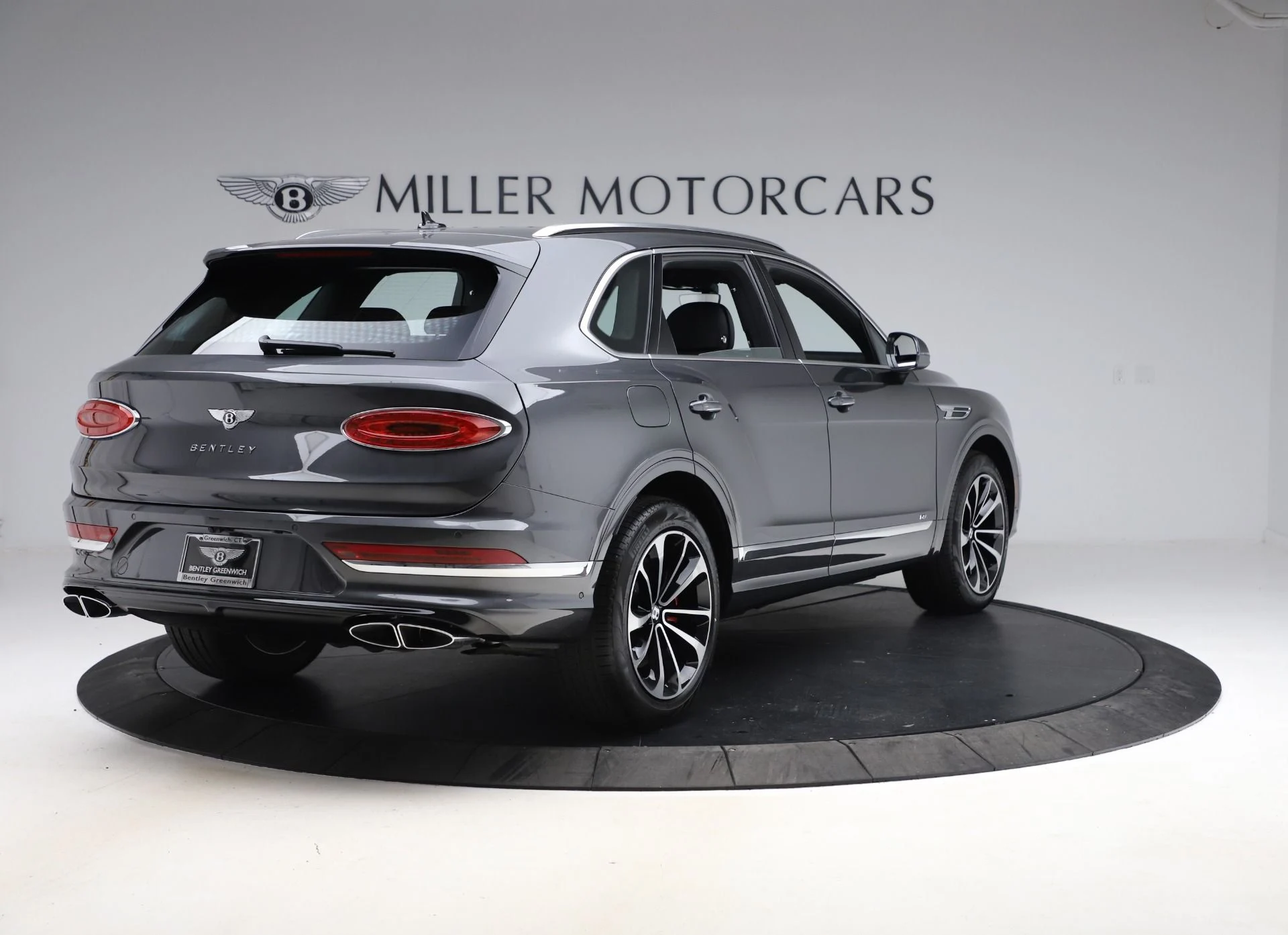 mph006_2972803888_Used_2021_Bentley_Bentayga_V8_1610148203_81a814063e