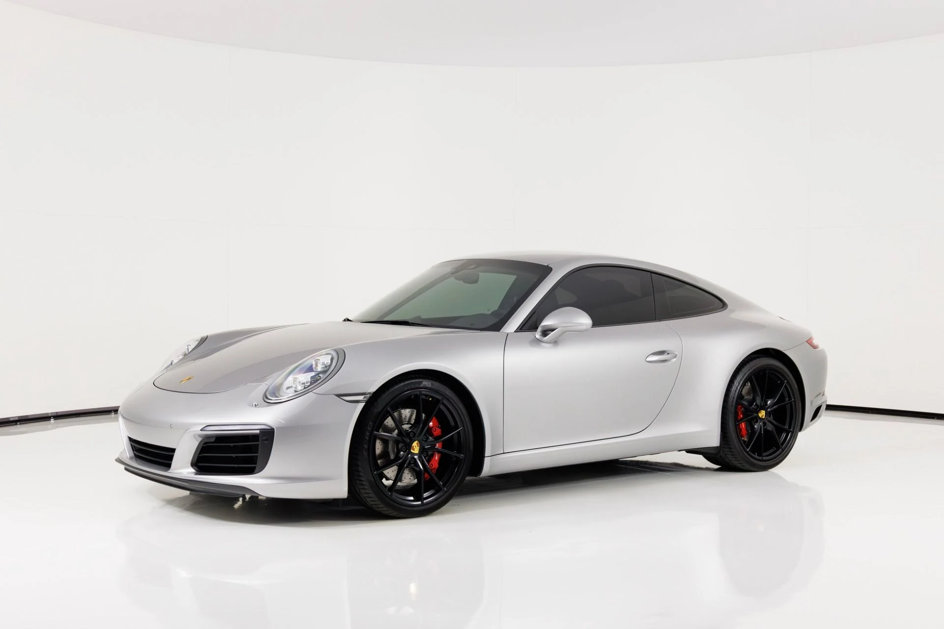 mph006_2985540265_Used_2017_Porsche_911_Carrera_S_1769117475_4bb7799dae