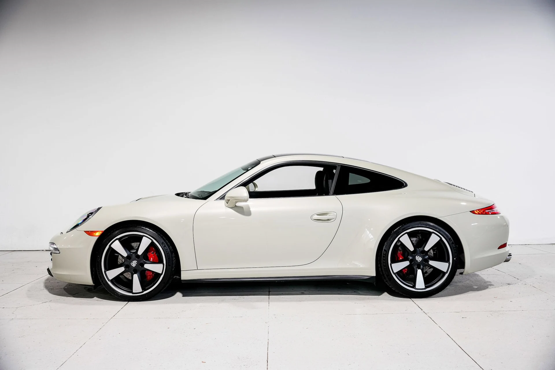 mph006_298580940_a2ad5f0c96cc132f28b7a5b9074ad33cx_bd507bb22e