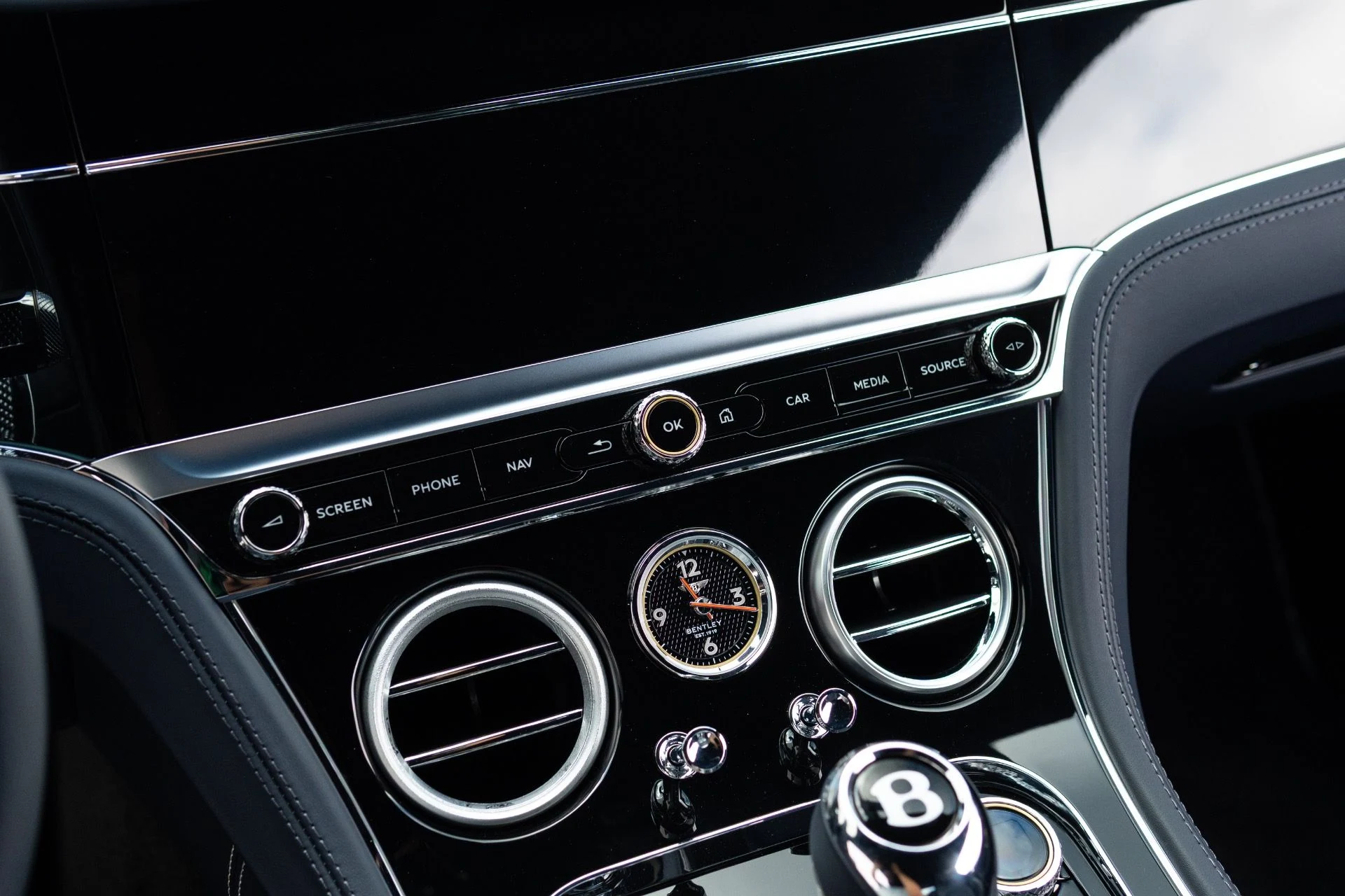 mph006_2988946794_Used_2021_Bentley_Continental_GT_V8_1772816156_e9c2281bc3