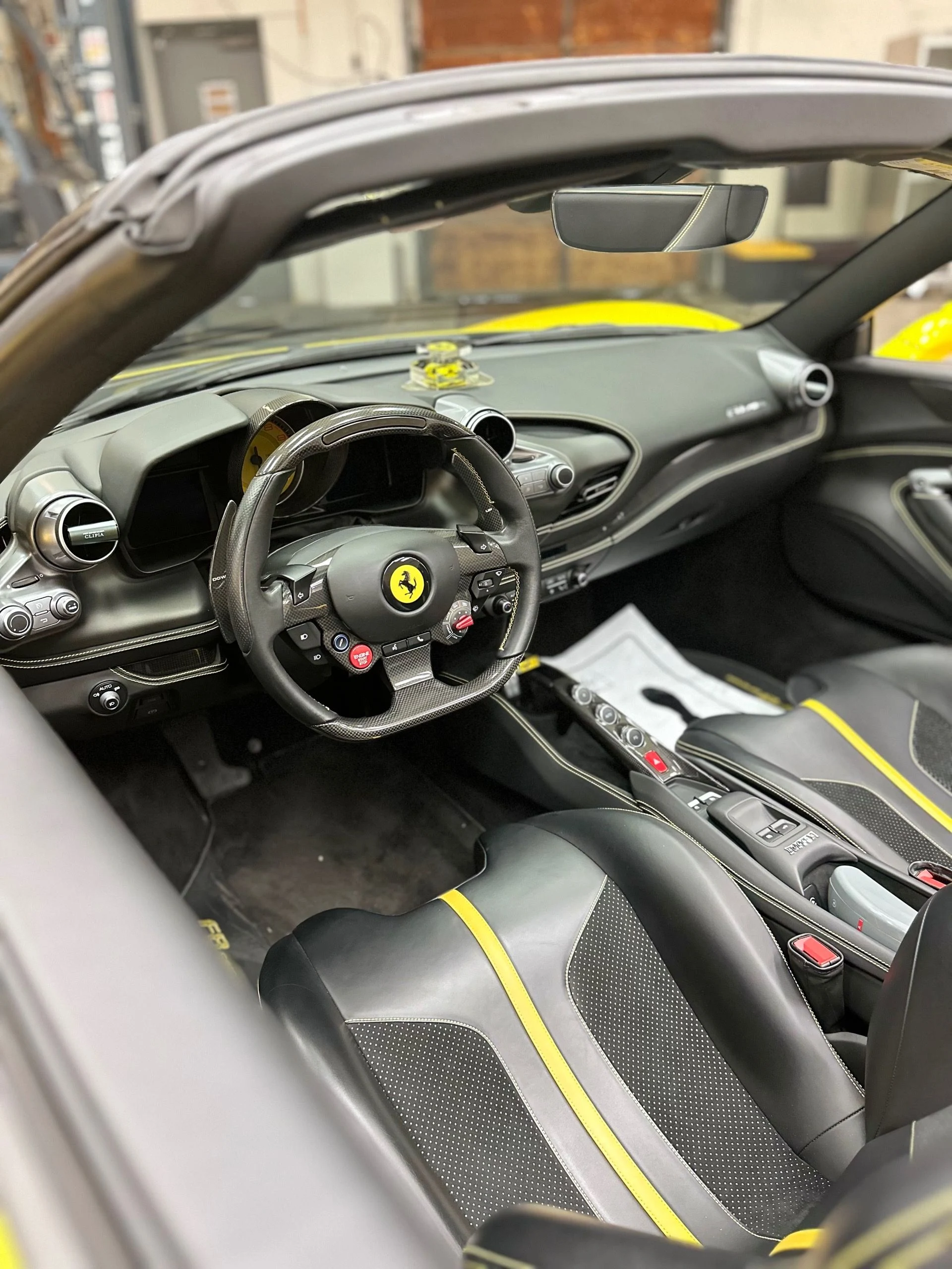 mph006_3008098050_Used_2021_Ferrari_F8_Spider_1758838960_438fa8e19c