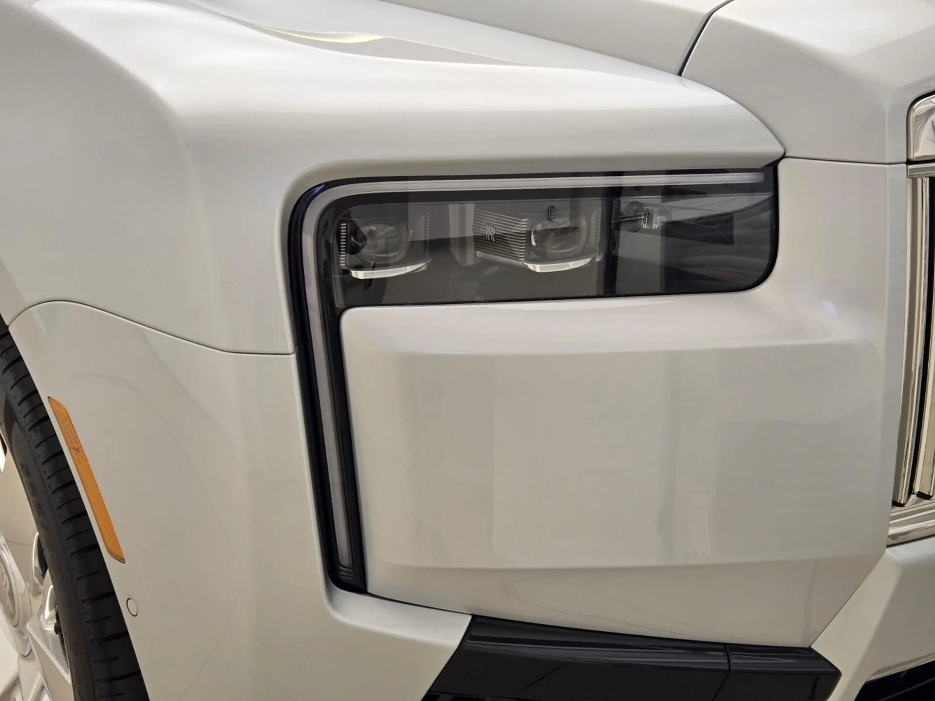 mph006_3010201366_New_2026_Rolls_Royce_Cullinan_1768889699_9f2534bd7b