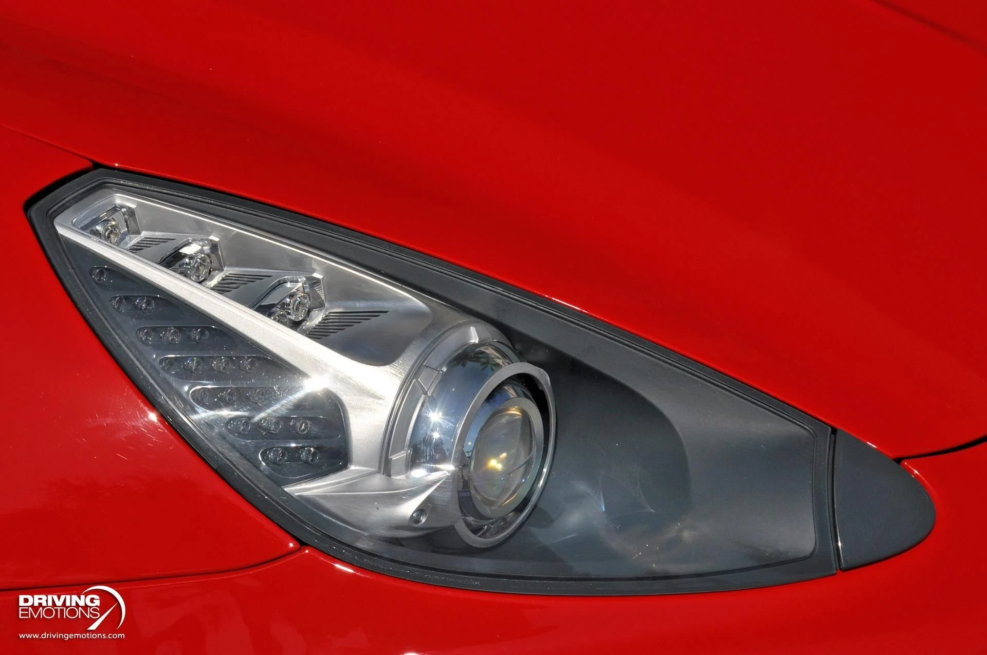 mph006_3015730292_505_p7_l_fc580e72bb