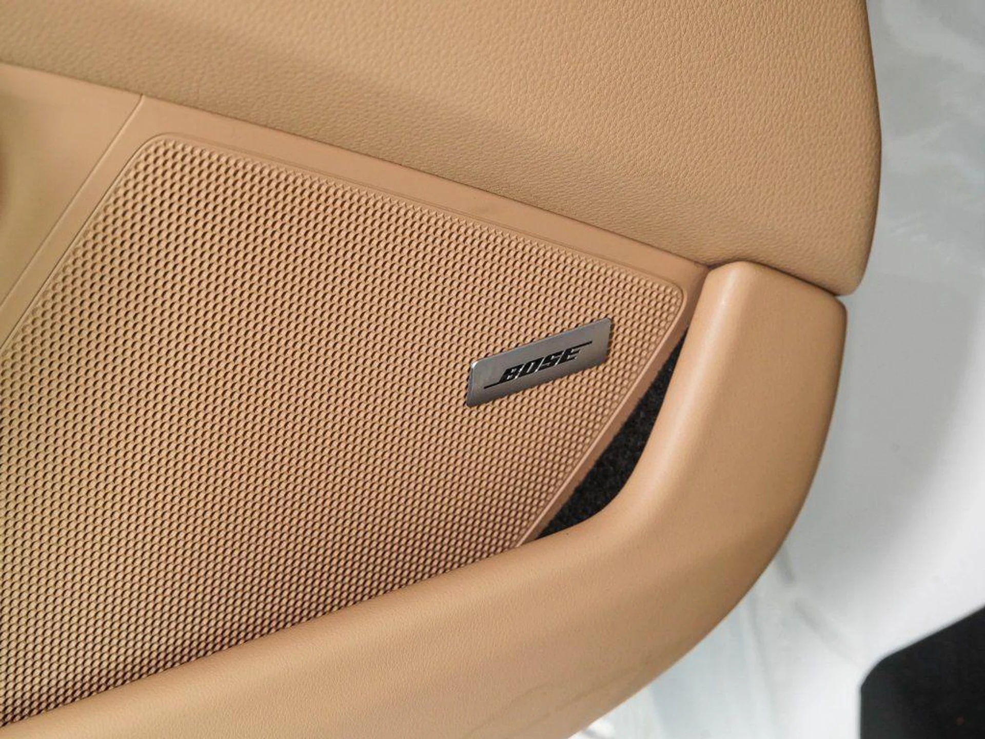 mph006_3032390408_f3_Hm_Qgr_N_Ltj_B1_K_Gn_O4sv_A_Cy_KOA_07caad00da