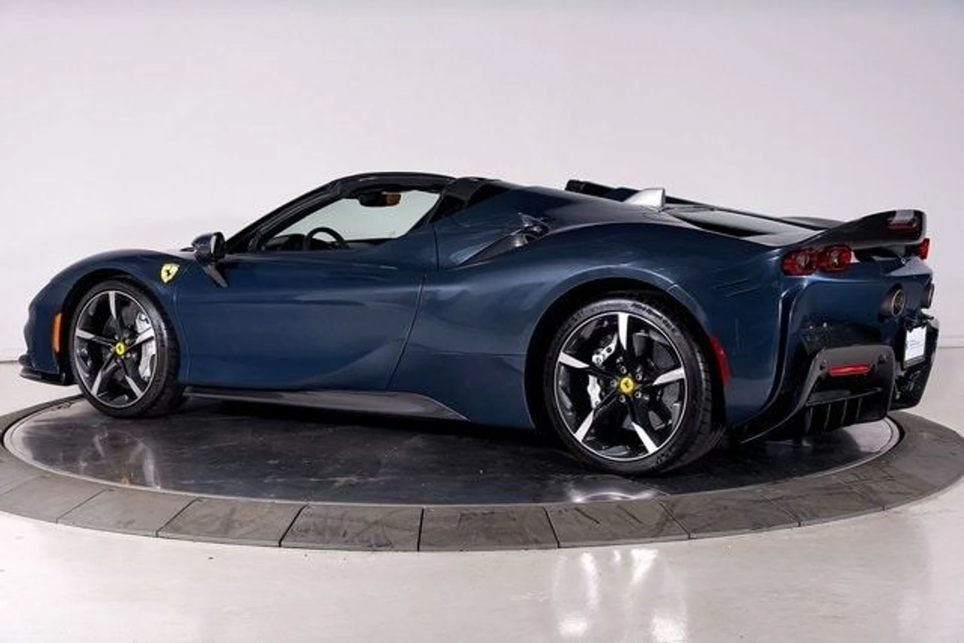 mph006_3033345046_d91e5932dff10da36ad7500fe4f72630x_48d6becfa7