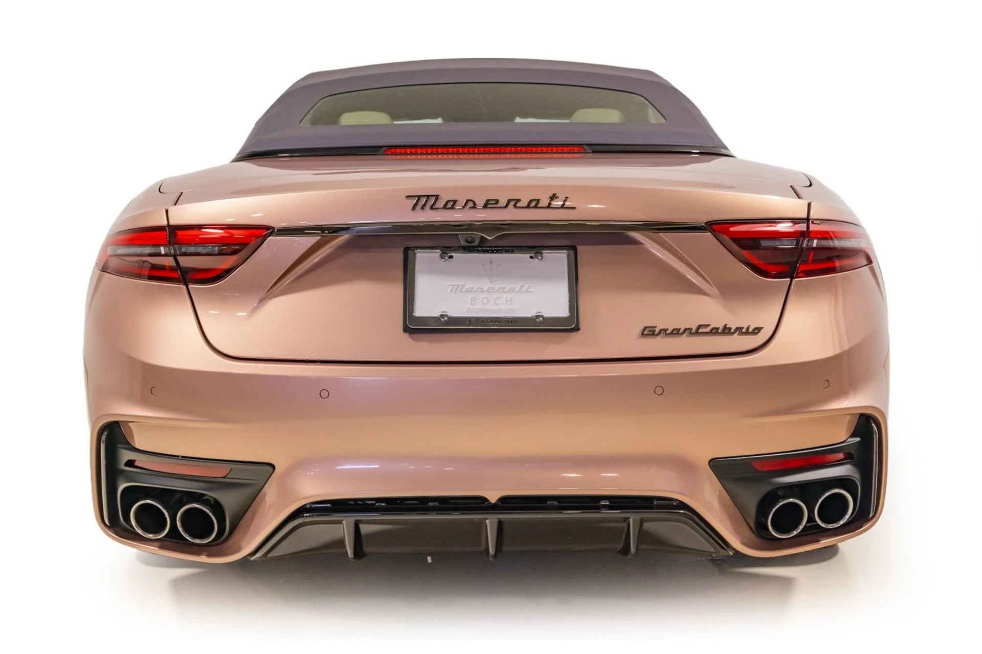 mph006_3044059204_f8c41c0fd64747b8aaa4b1e81c67fa67_acd8856c0a