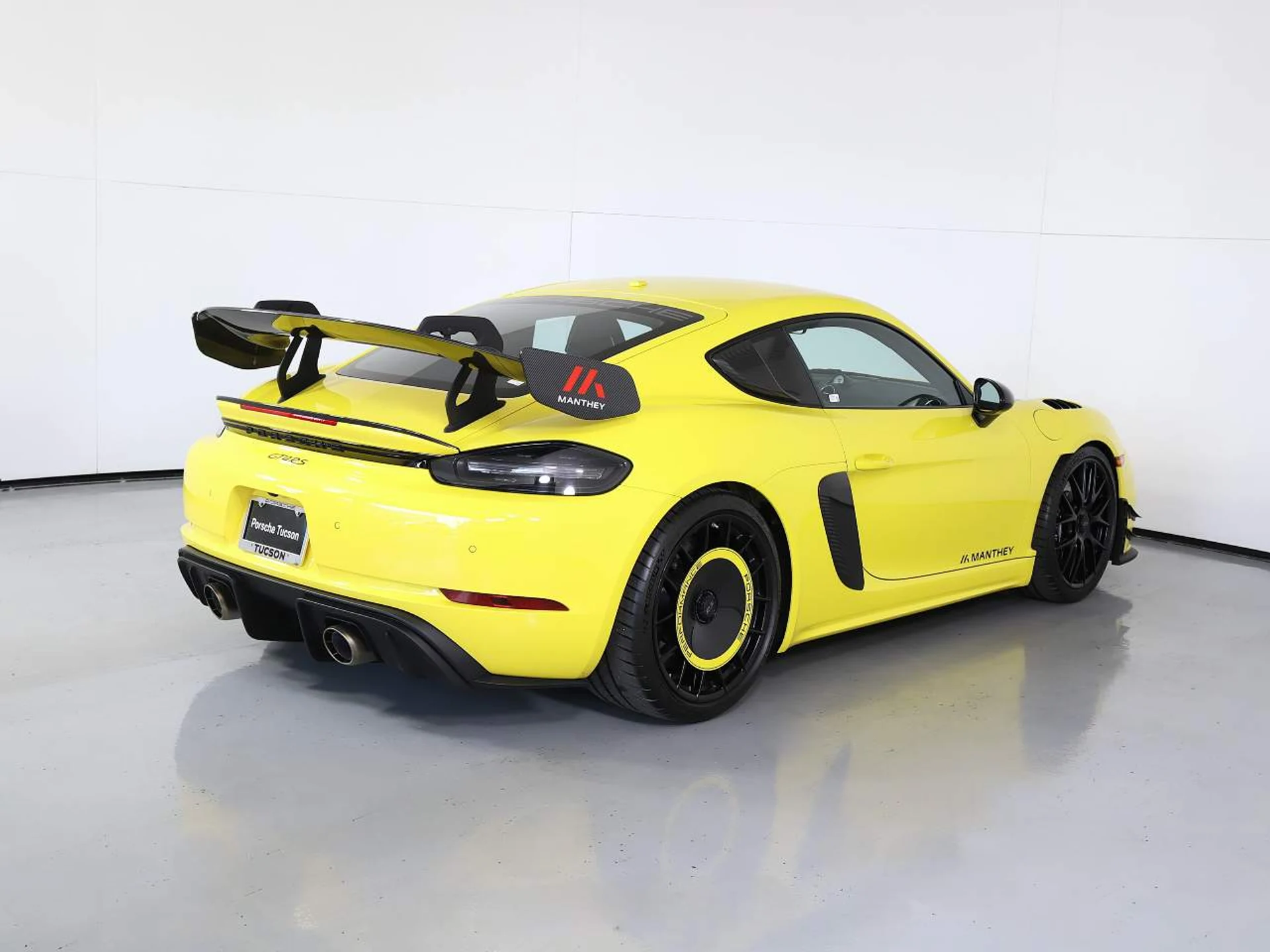 mph006_3052531976_22ef95817957c47469f67856b819bd9a_8f21806c70