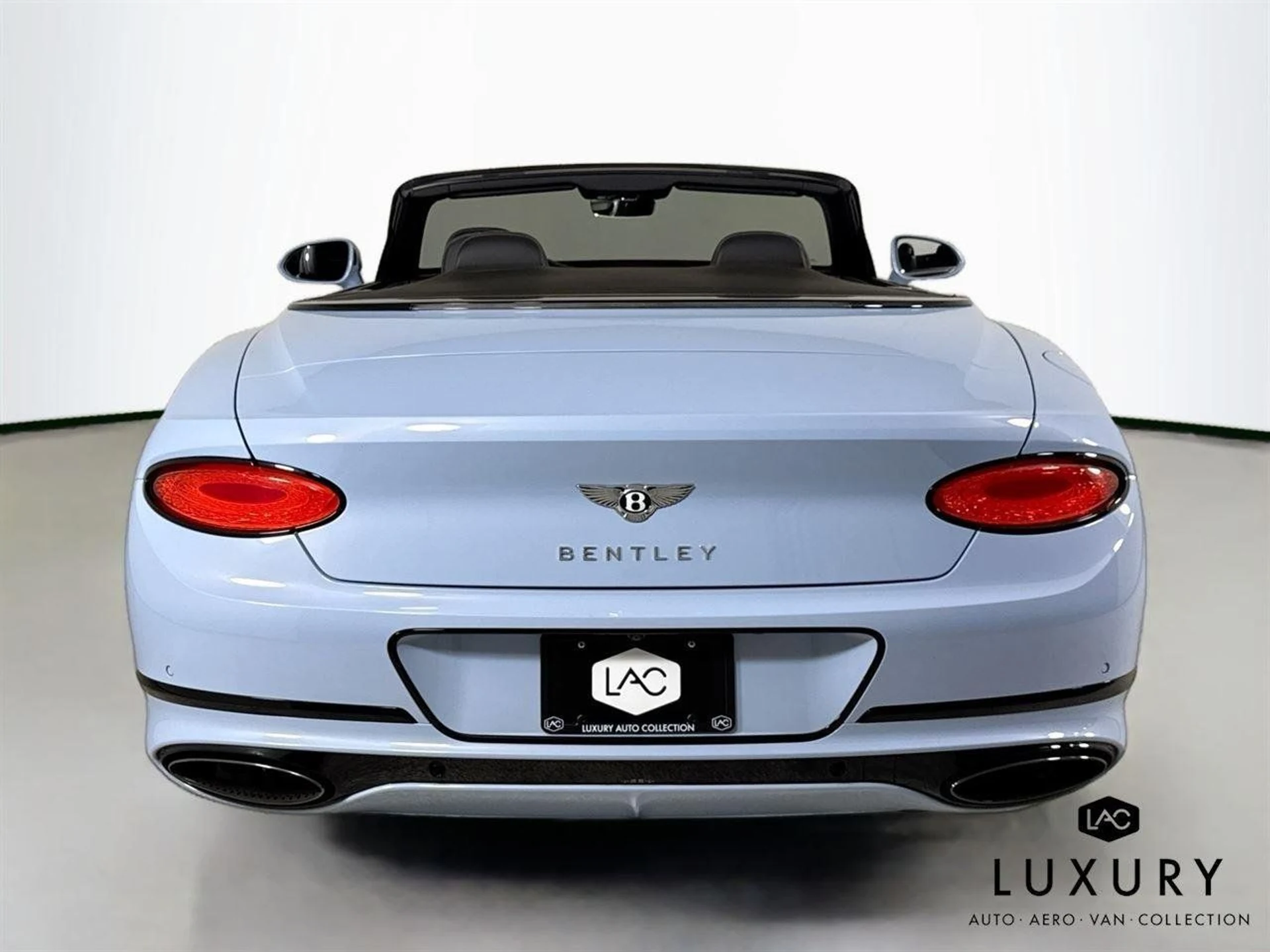 mph006_3063157762_90e9dcedf9ef4497b98a8232e8a0483a_16d97272fb