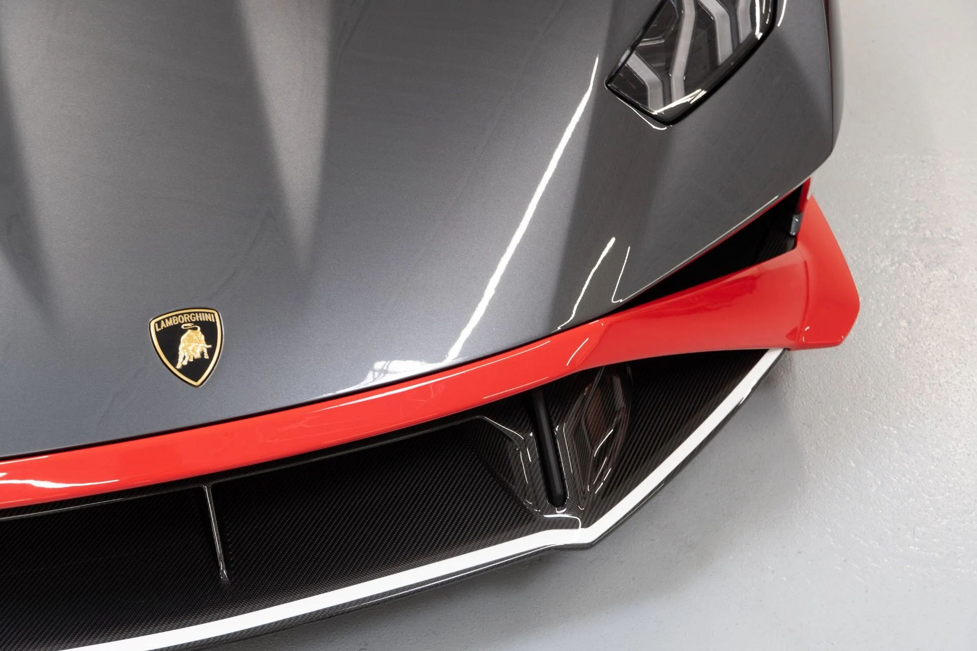 mph006_3065889641_Used_2023_Lamborghini_Huracan_STO_1759172938_8aaa6f154b