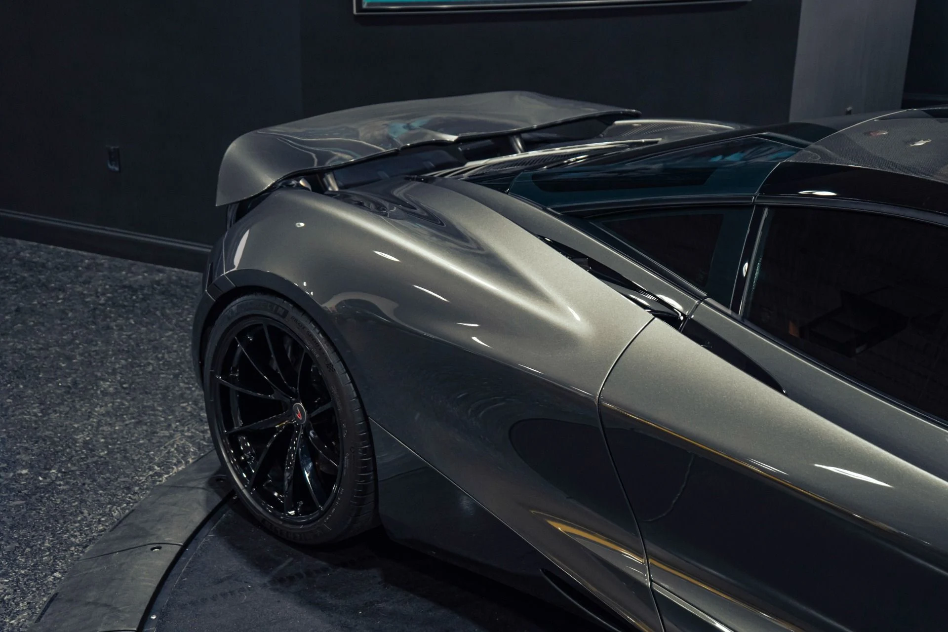 mph006_3073477018_Used_2018_Mc_Laren_720_S_Performance_Full_Carbon_Package_1774472024_8b5b0a7b7c