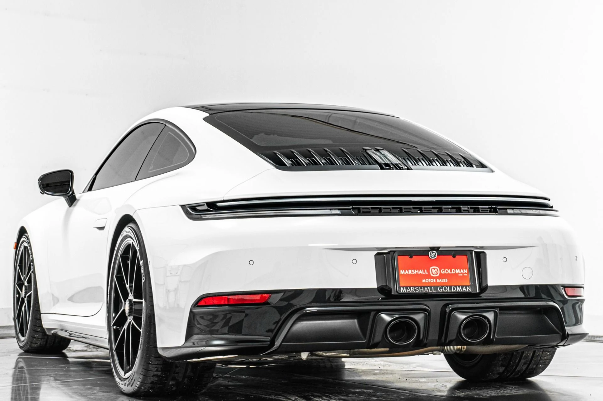 mph006_3080338488_Used_2026_Porsche_911_Carrera_4_GTS_Premium_Package_Gloss_Black_Exterior_Package_1786388126_26bc1ccdb6