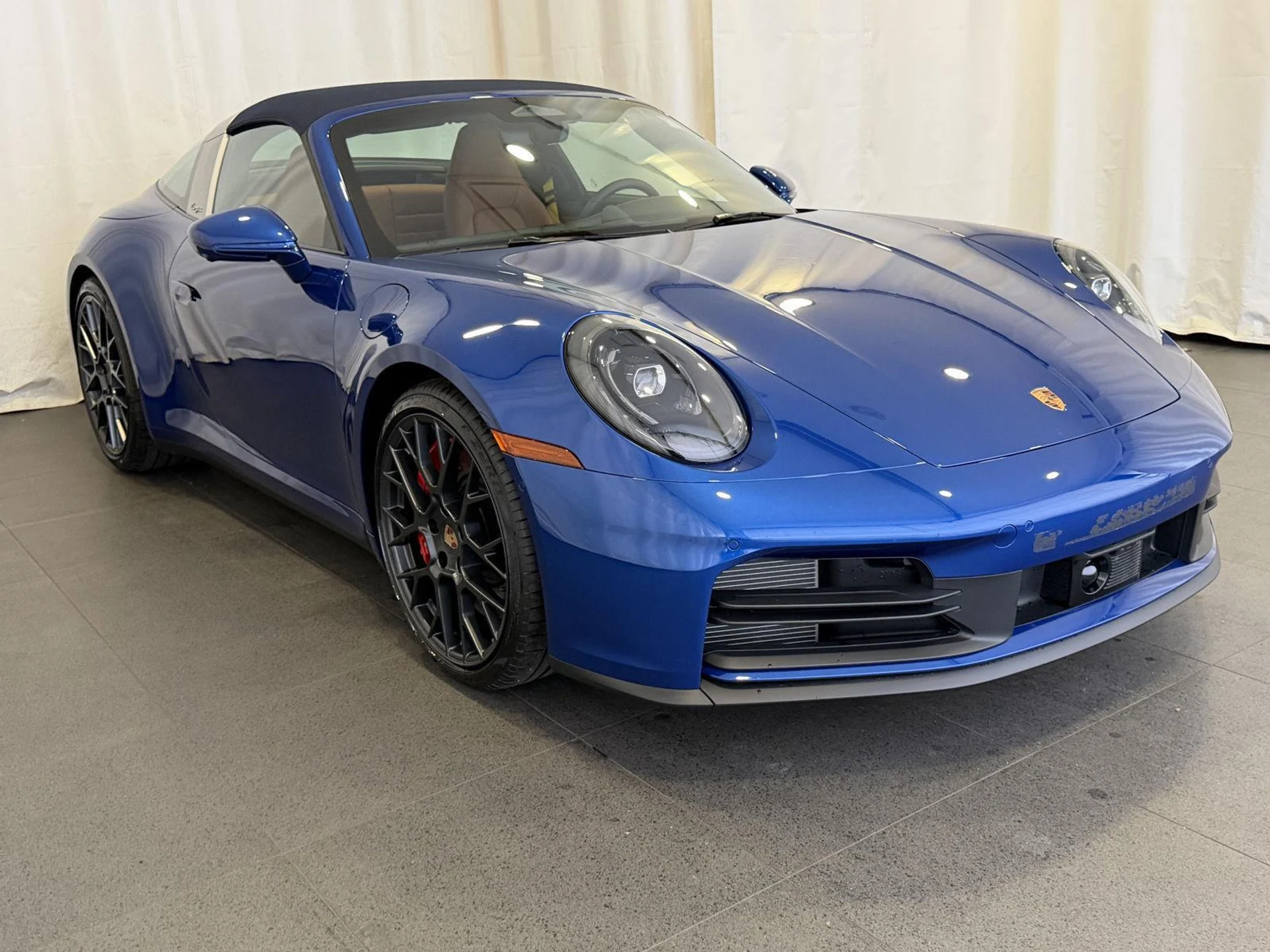 mph006_30868081_79f78fef95d613f65af67f5474c63d56x_1c9fda6731