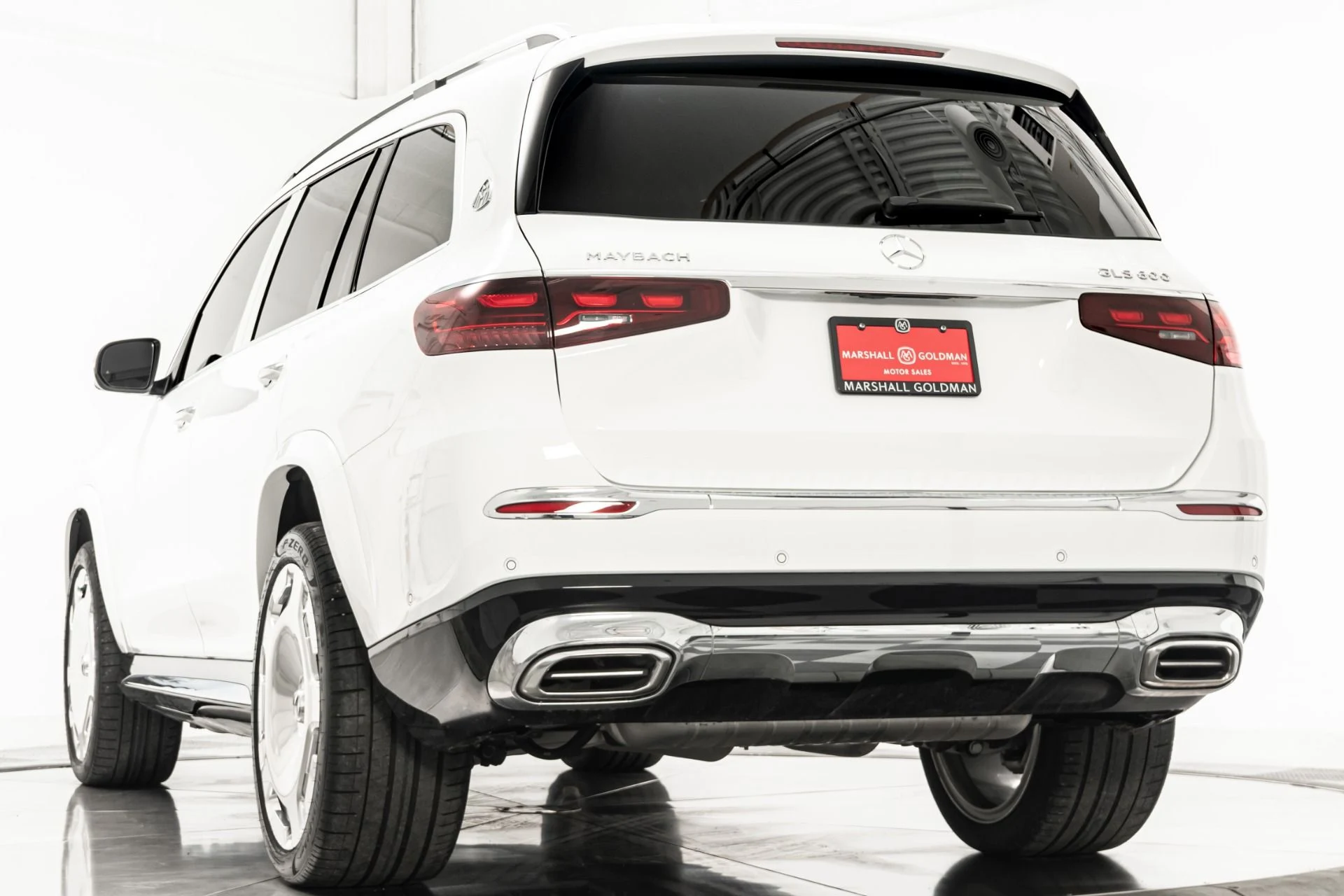 mph006_3088869459_Used_2024_Mercedes_Benz_Maybach_GLS_600_4_MATIC_4_Seat_Configuration_Rear_Seat_Entertainment_1776281488_7ac8d66fee