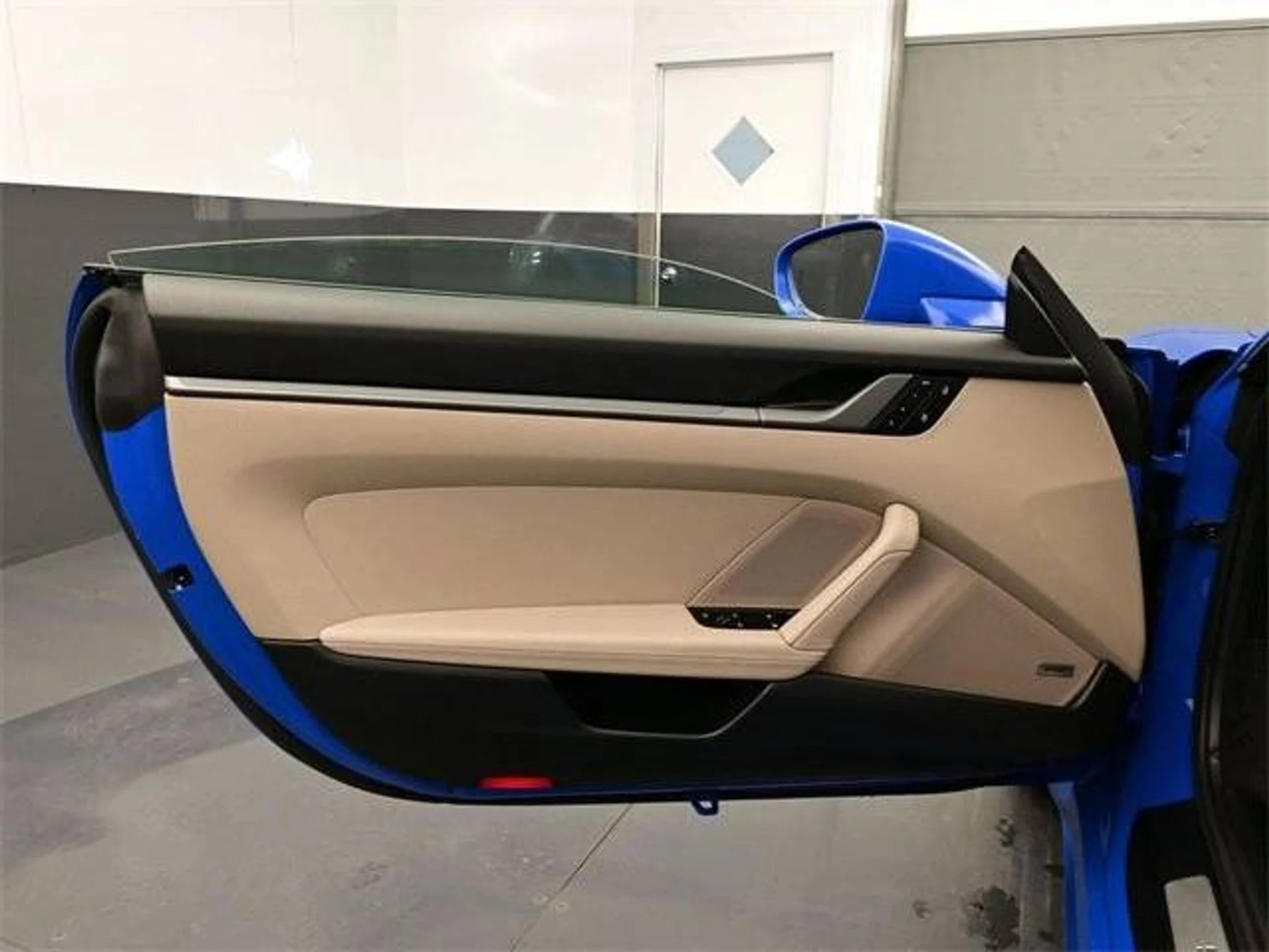 mph006_3101321234_8db620ef37d8cc87b4136f5974db92b7x_6e40072ae8