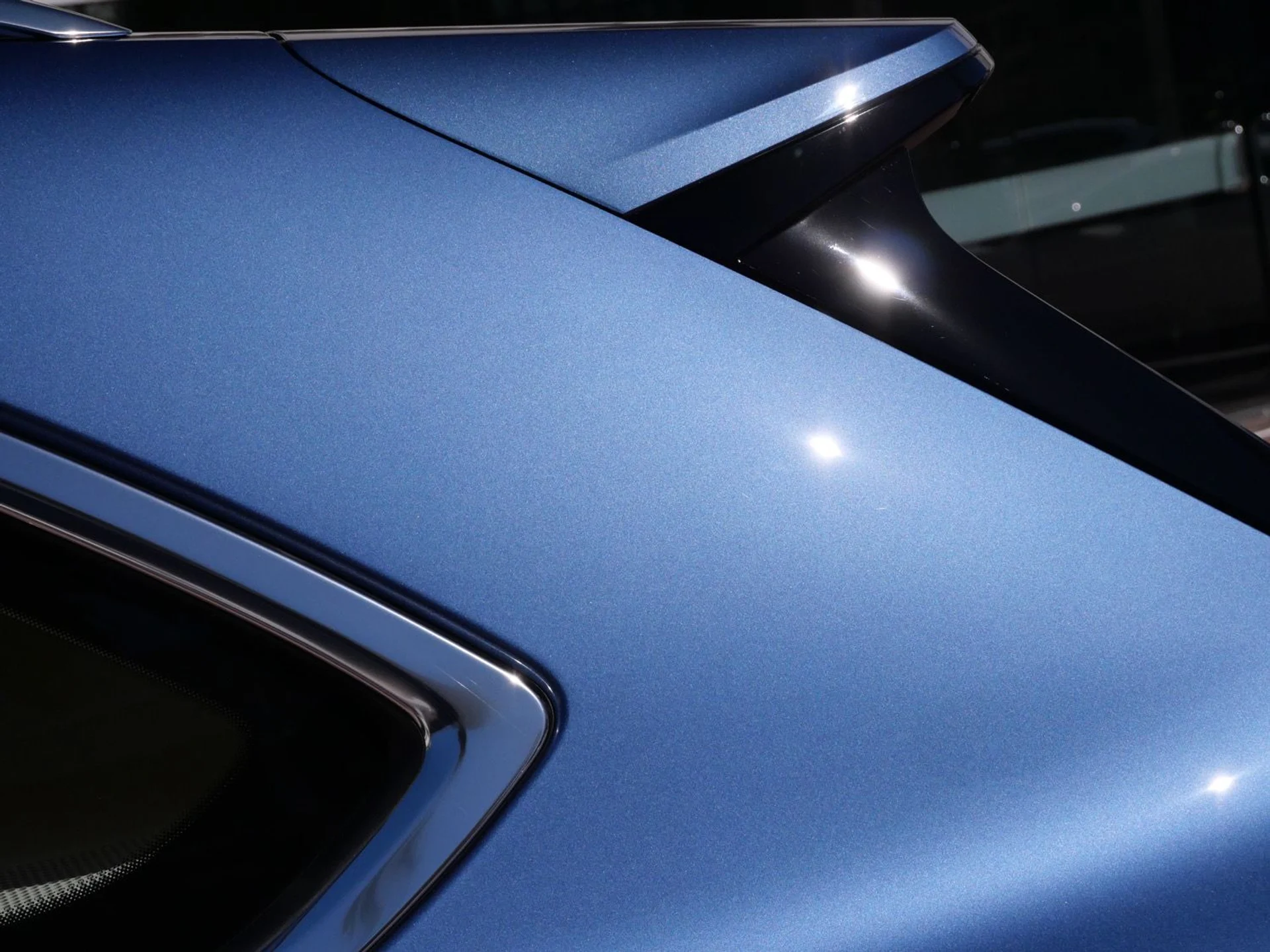 mph006_310616887_c602f7e10d982f13d9134064c6bae851x_c1e8ad49d7