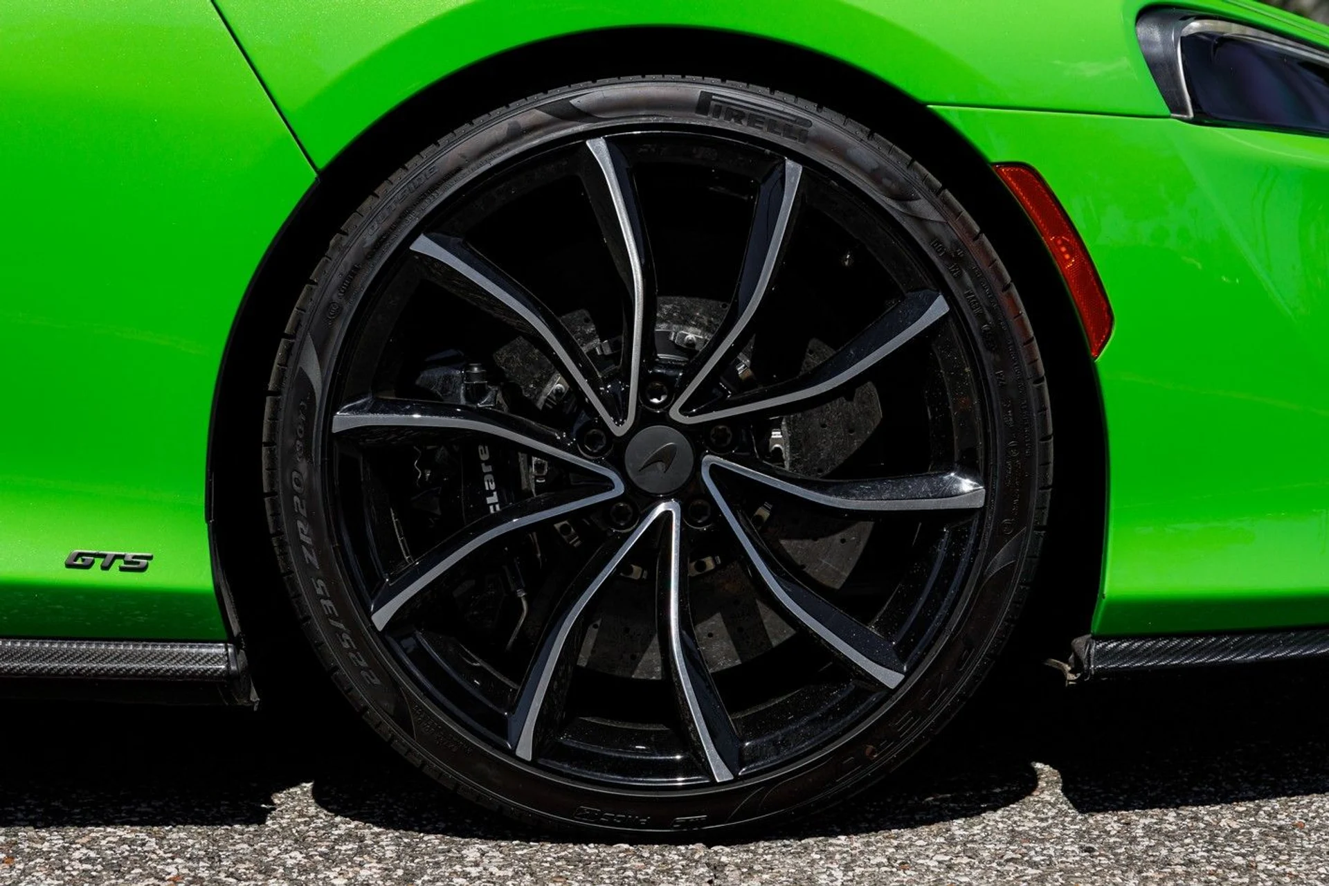 mph006_311433770_466_p7_l_3315a6b7c8