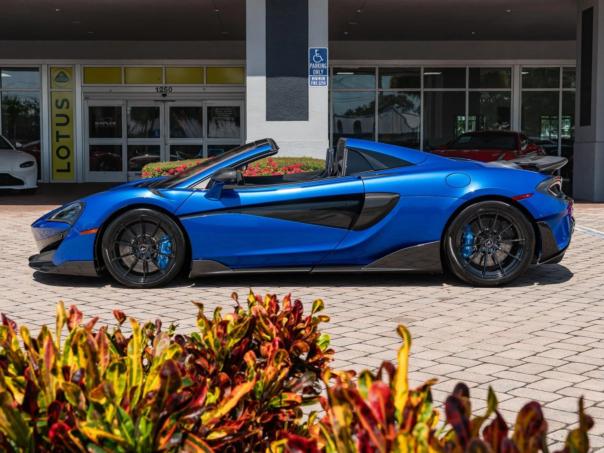 mph006_3124137985_Used_2020_Mc_Laren_600_LT_1754582711_4570d56a36