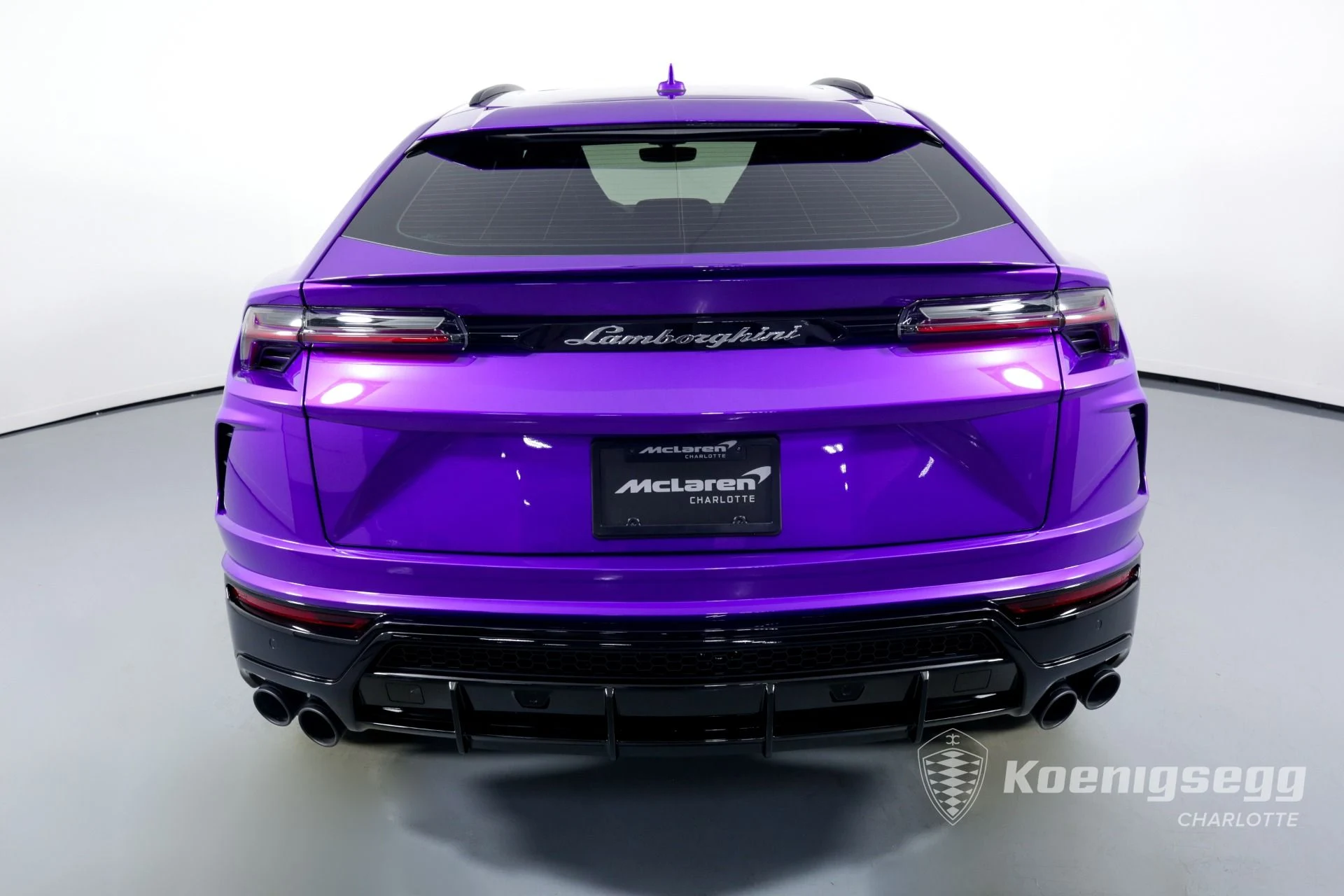 mph006_3126715946_Used_2022_Lamborghini_Urus_1671738145_17704c3580