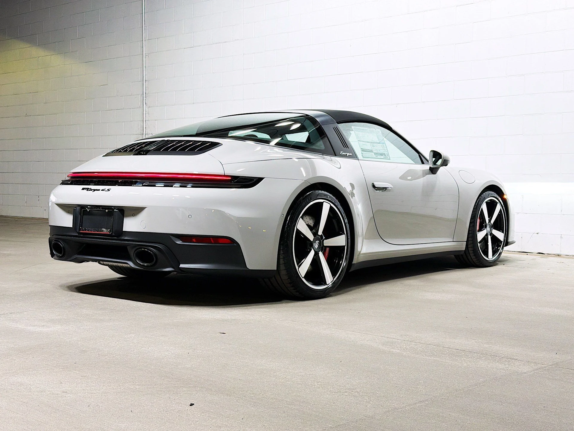 mph006_3129600658_54fc95df66dd9aa694b57e594d788d41_2745264e3d