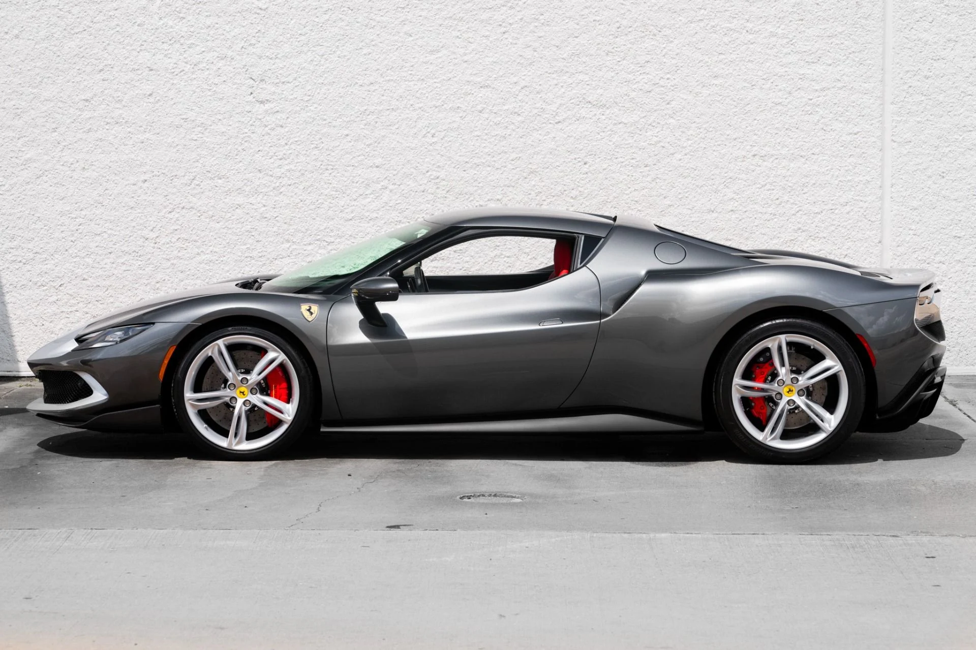 mph006_3129667935_Used_2023_Ferrari_296_GTB_1754597313_0942c7fccb
