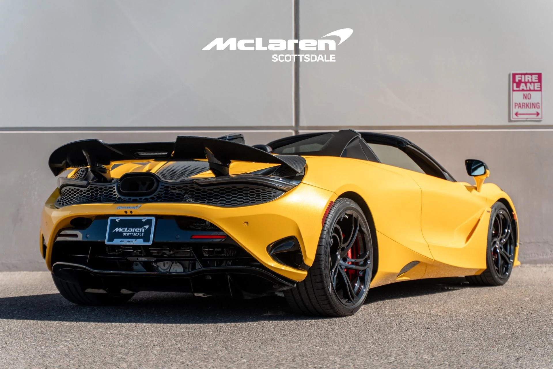 mph006_3134215077_Used_2024_MCLAREN_750_S_1777648501_788f8b6b3e