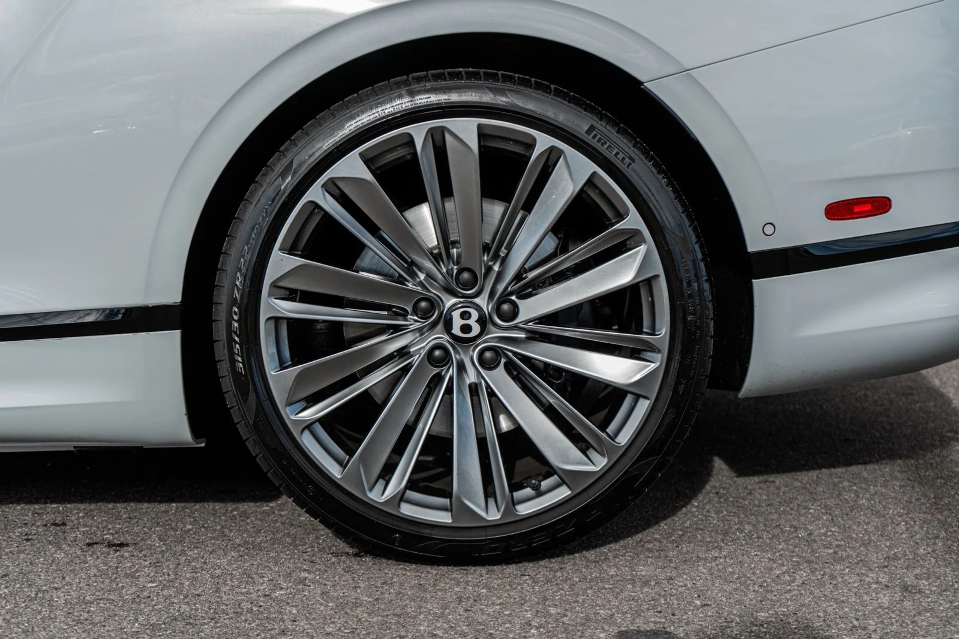 mph006_3135032436_928de2f9_f95c_483a_8bb5_766a2715efb0_660b7c3f65