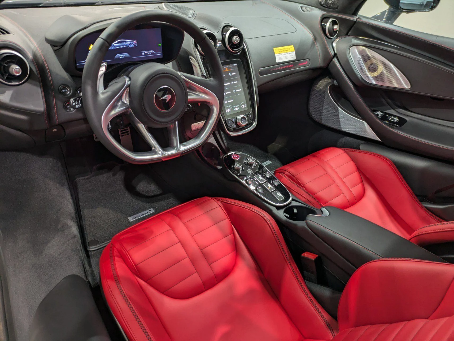 mph006_3140225590_f19ef4ef8fb56cab37435d4773695318_19f0f3ea08