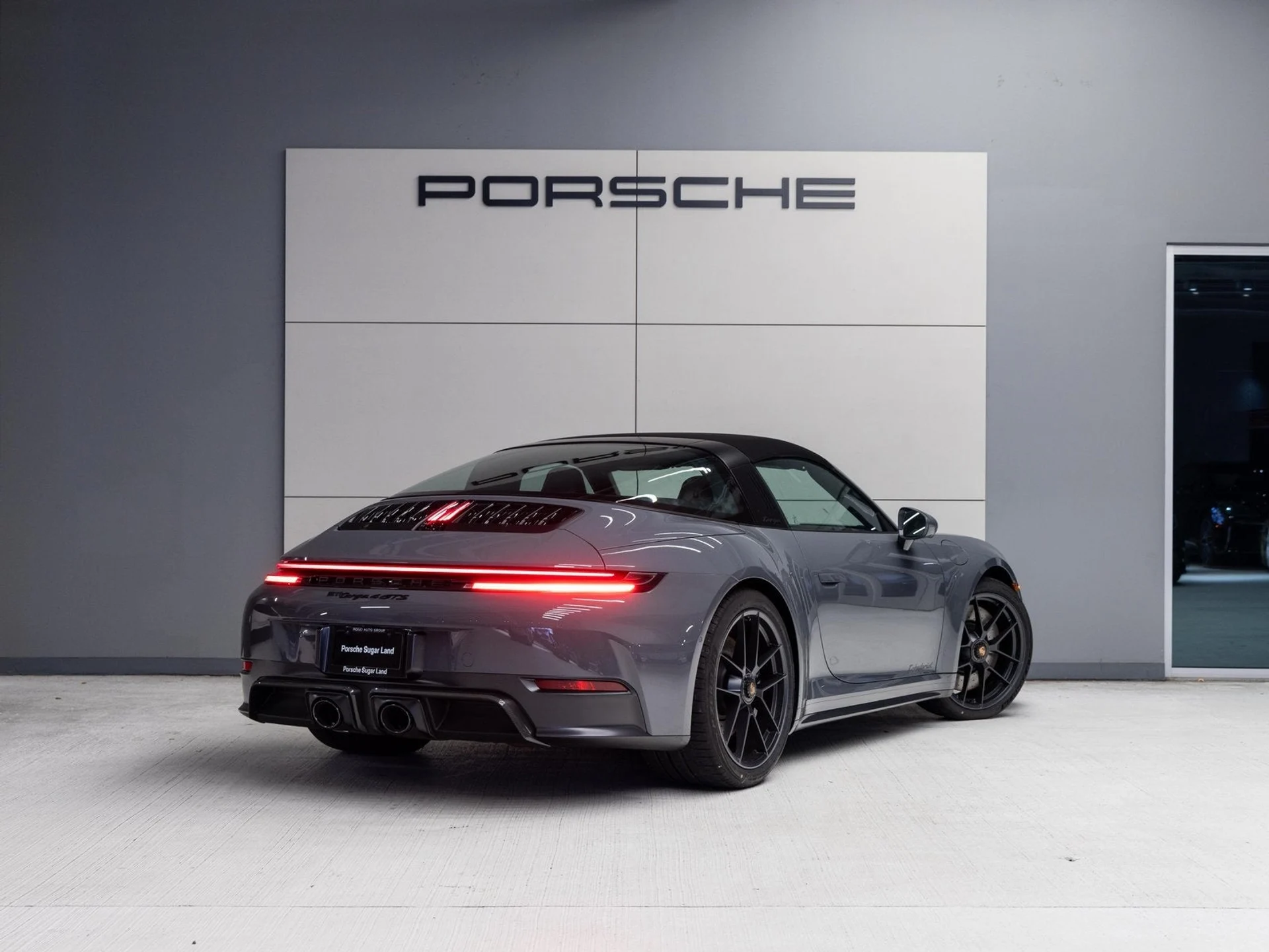 mph006_3140766122_7_d9f1b7b34b