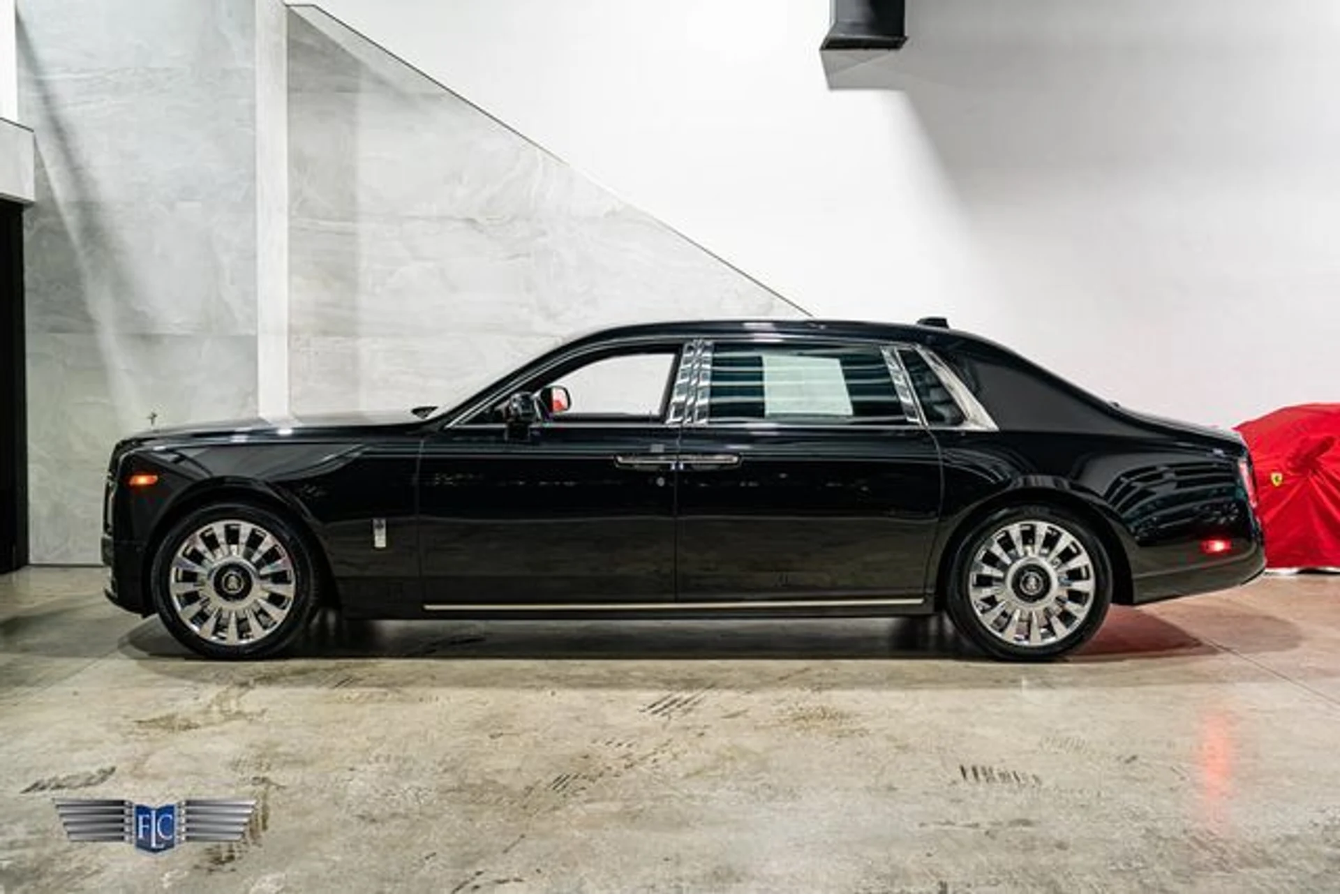 mph006_3145674796_used_2020_rolls_royce_phantom_extendedwheelbasesedan_9689_23087575_11_640_d03eae9ac2