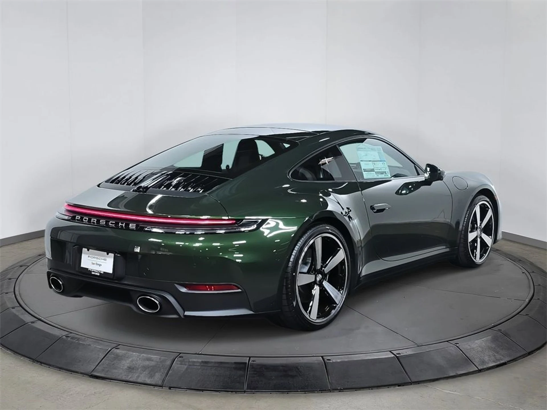 mph006_3147296441_d12d04bc2b333361f22fc4c0c29b1190_71a97d5243