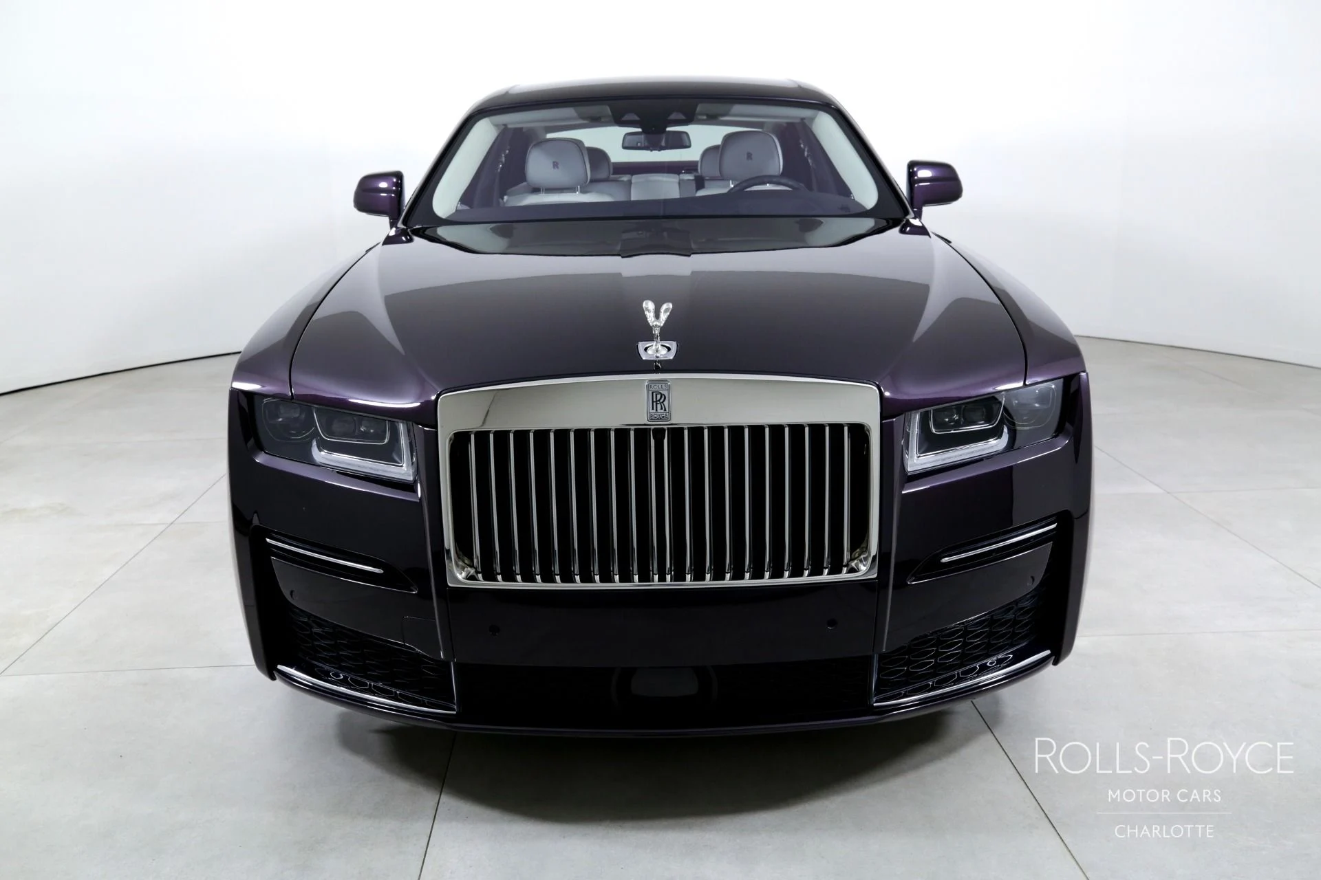 mph006_315112204_Used_2024_Rolls_Royce_Ghost_1742826508_4ff52594f8