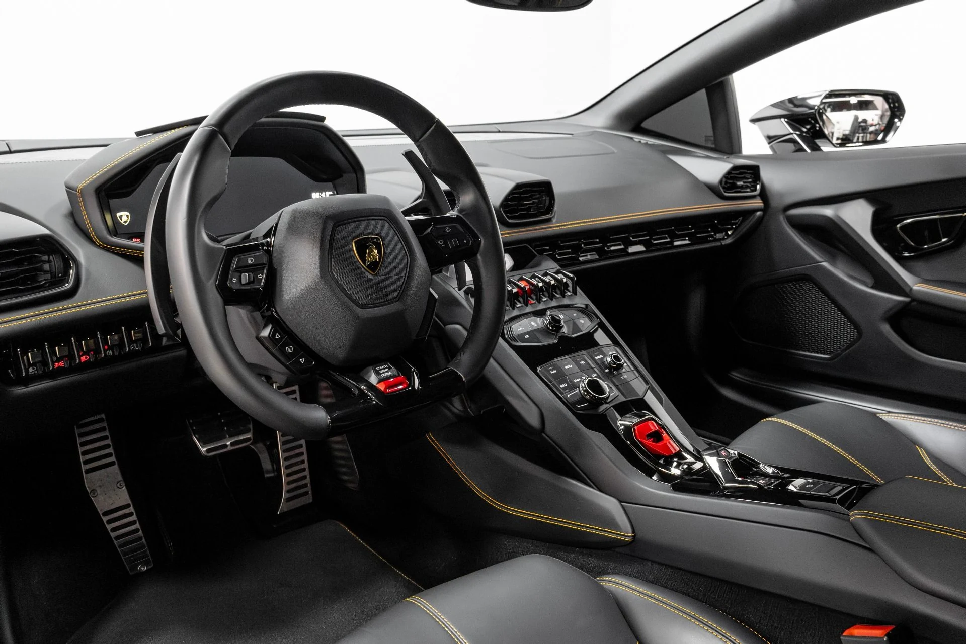 mph006_3151905773_Used_2017_Lamborghini_Huracan_LP_580_2_1771545979_9c6fe6ae71